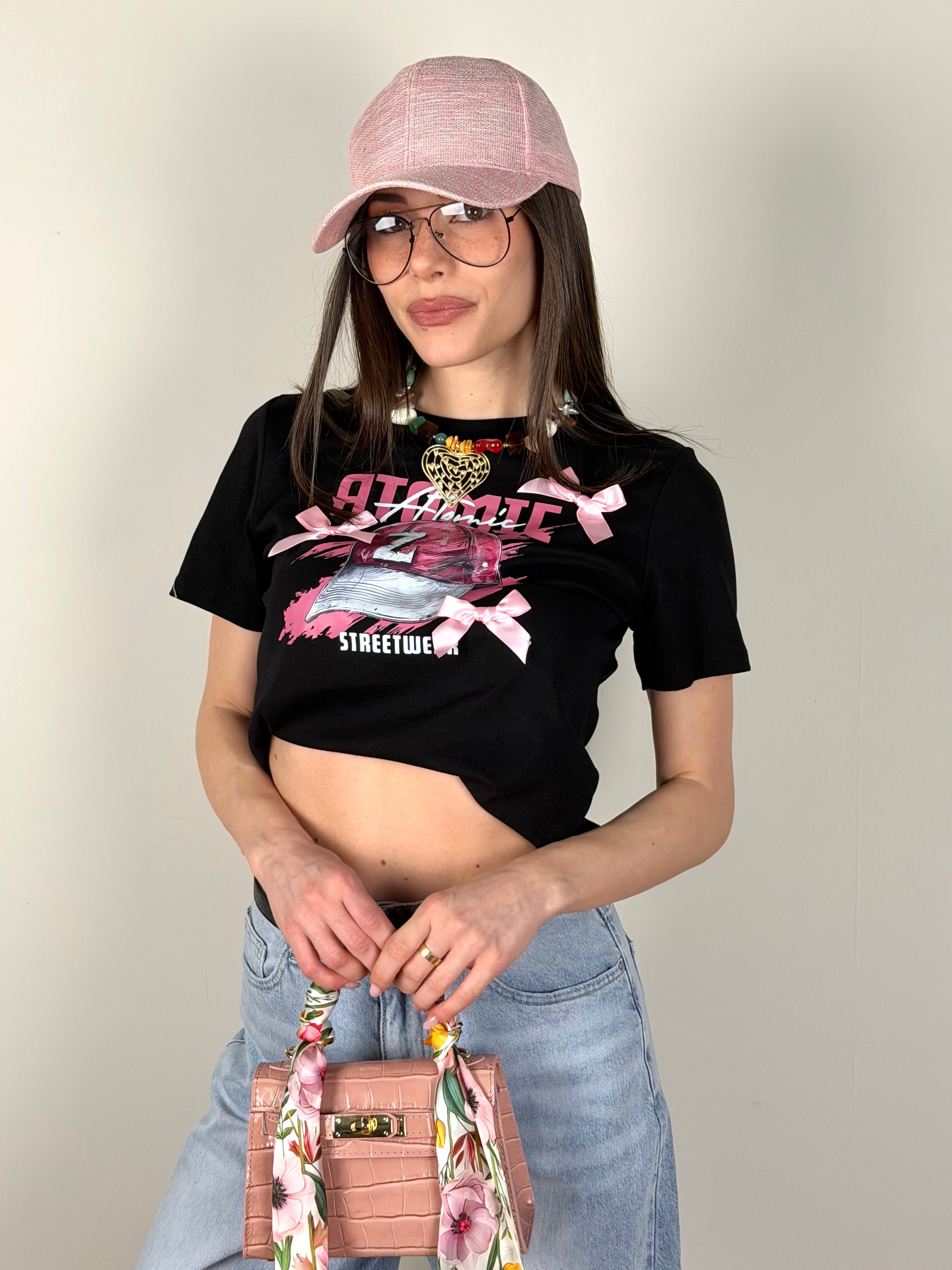 T-shirt Joyce nera