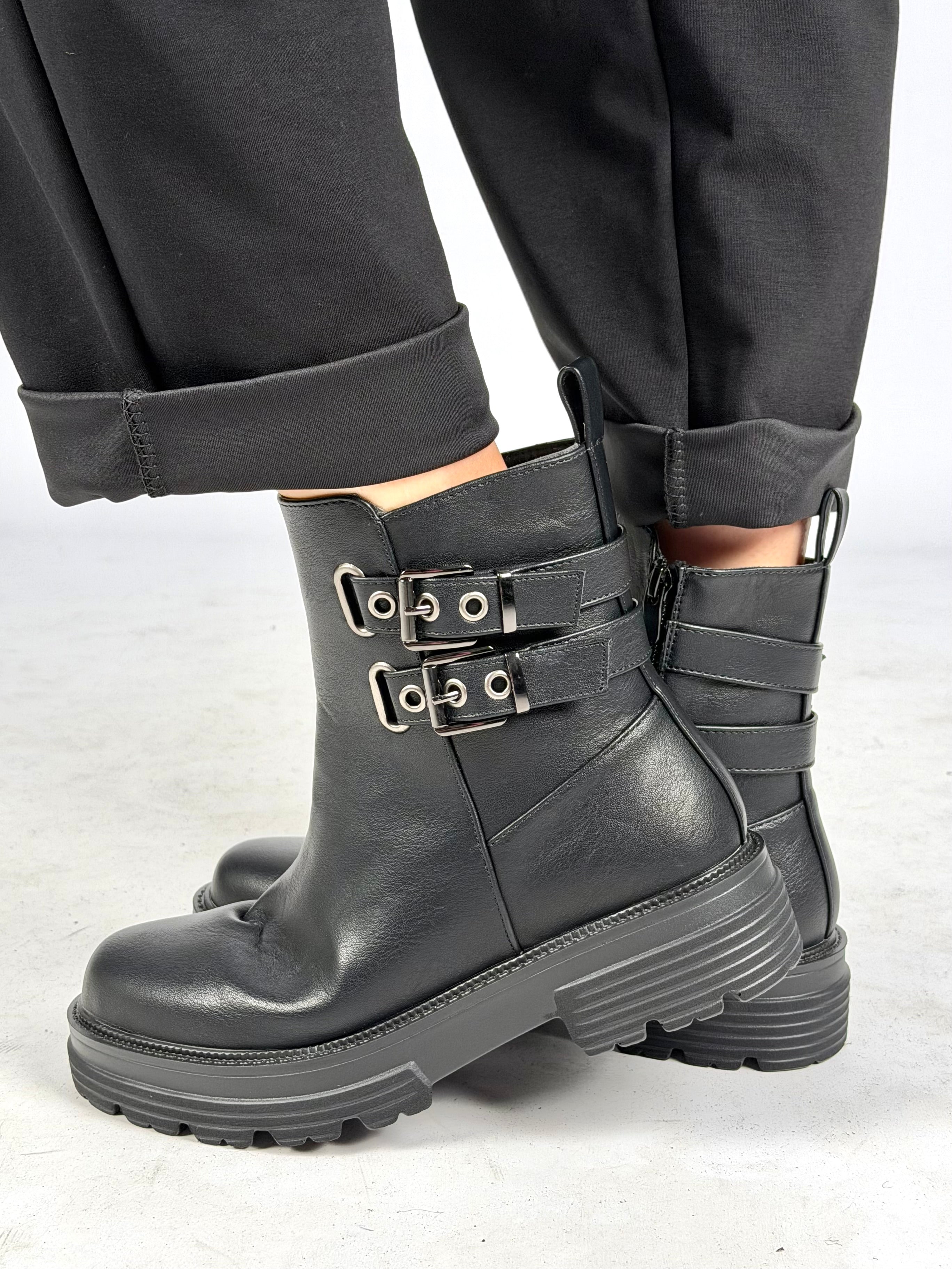 Tronchetto Adelaide nero