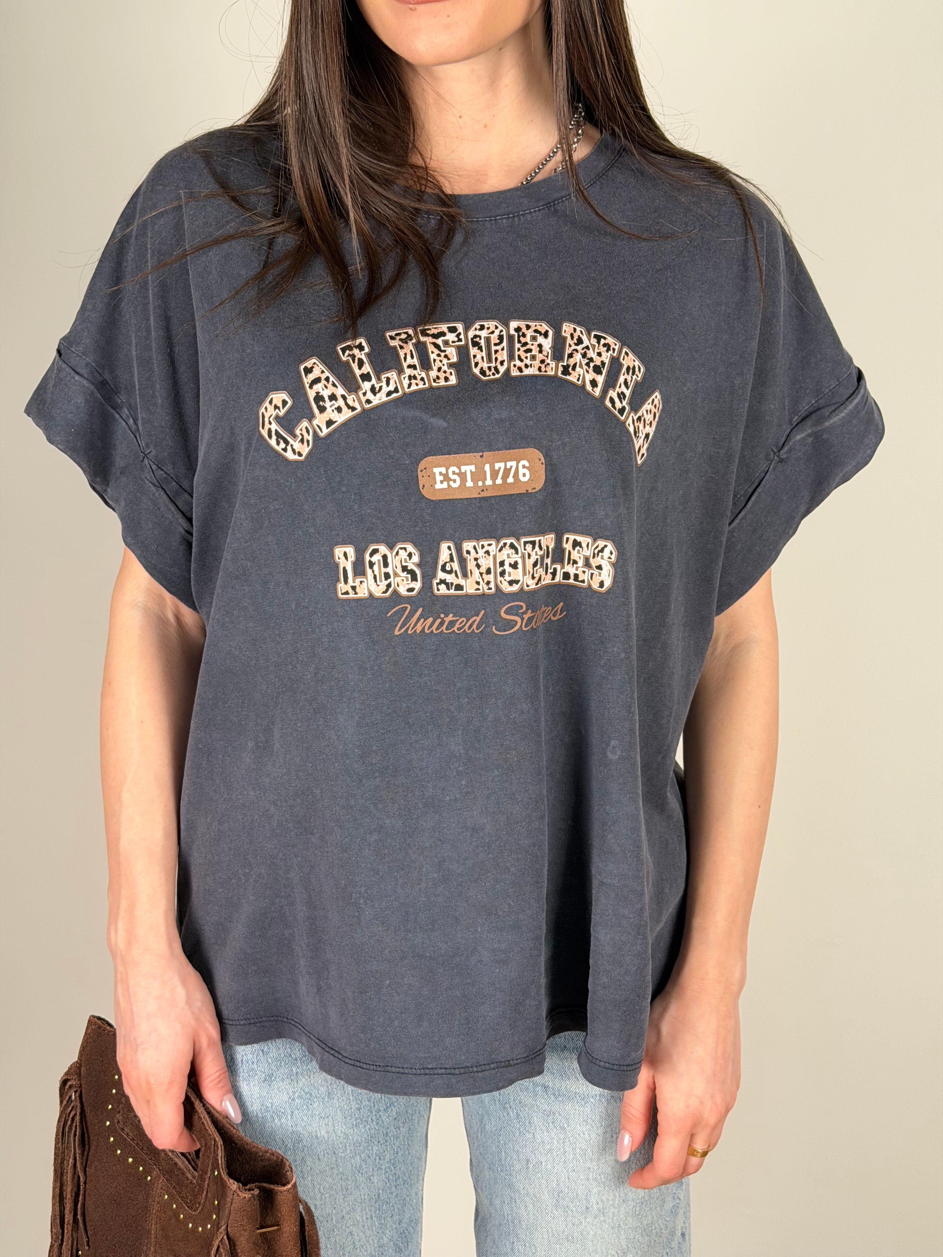 T-shirt California nera