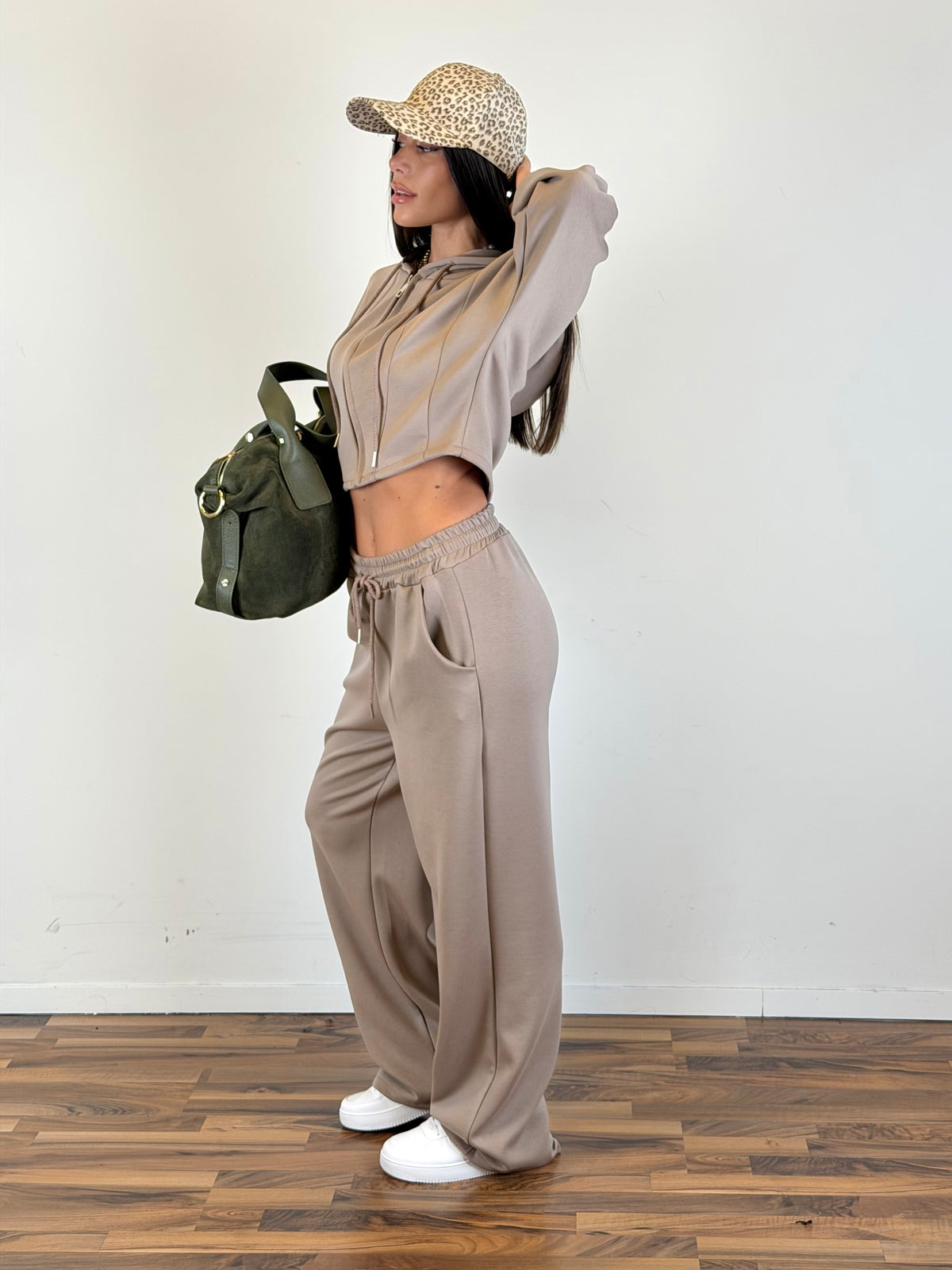 Tuta Comfy fango