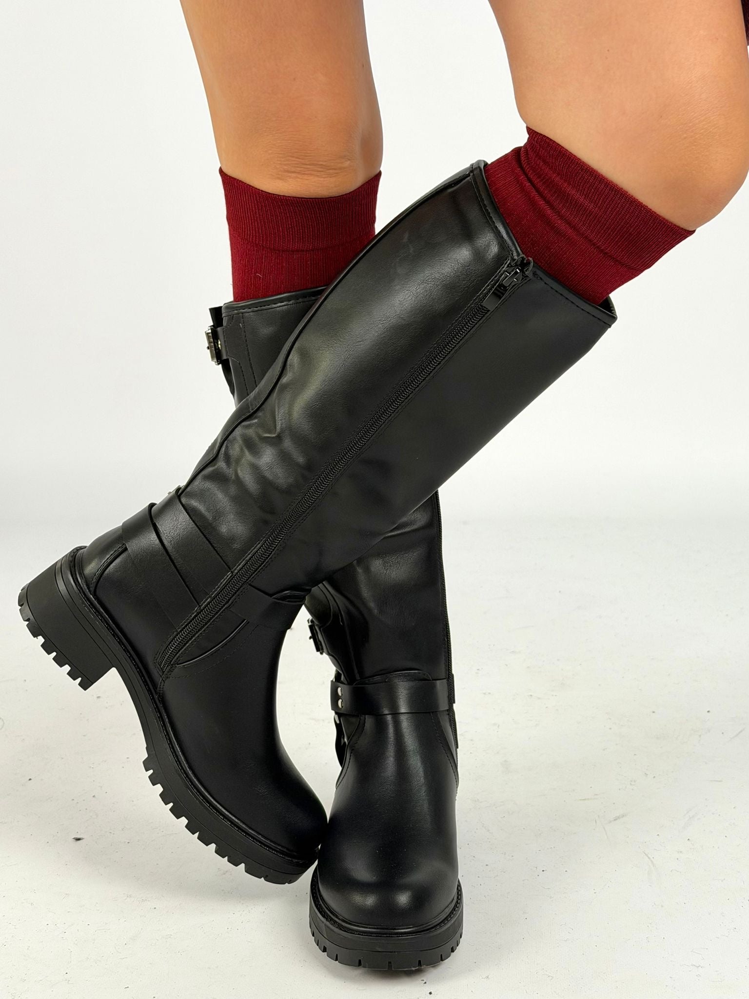 Stivale multi fibbie nero