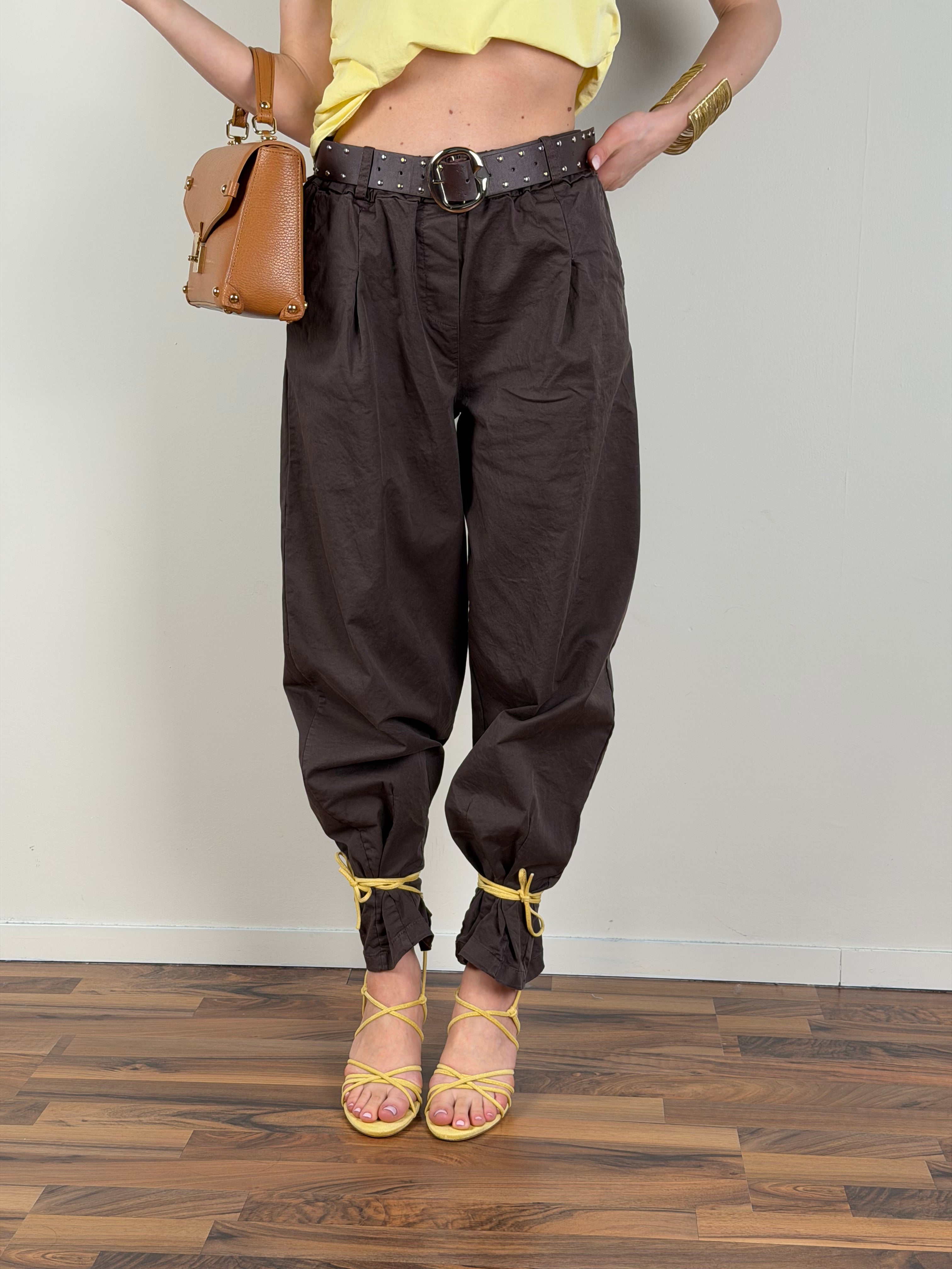 Pantalone Carmen moro