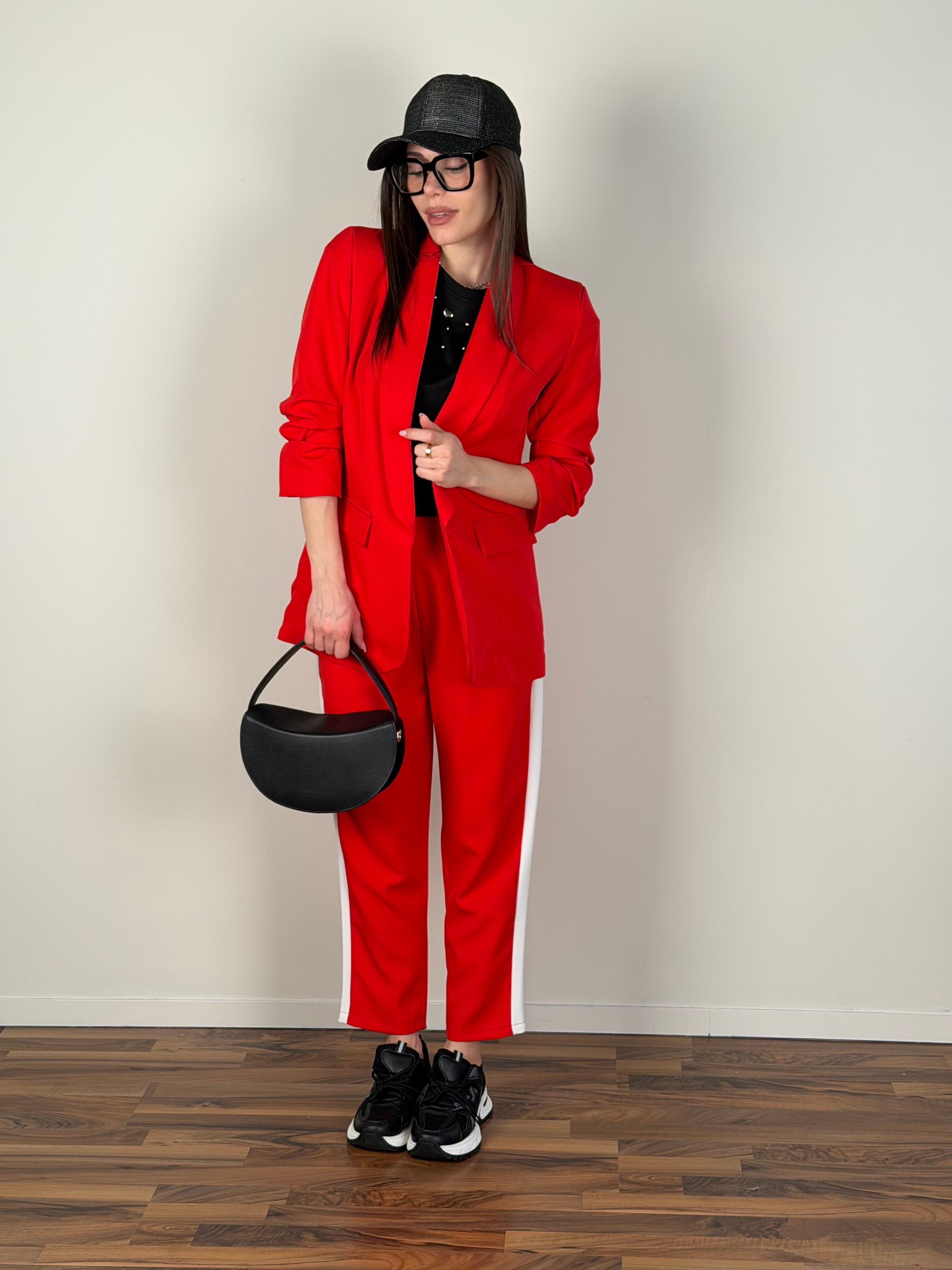 Completo YLE rosso