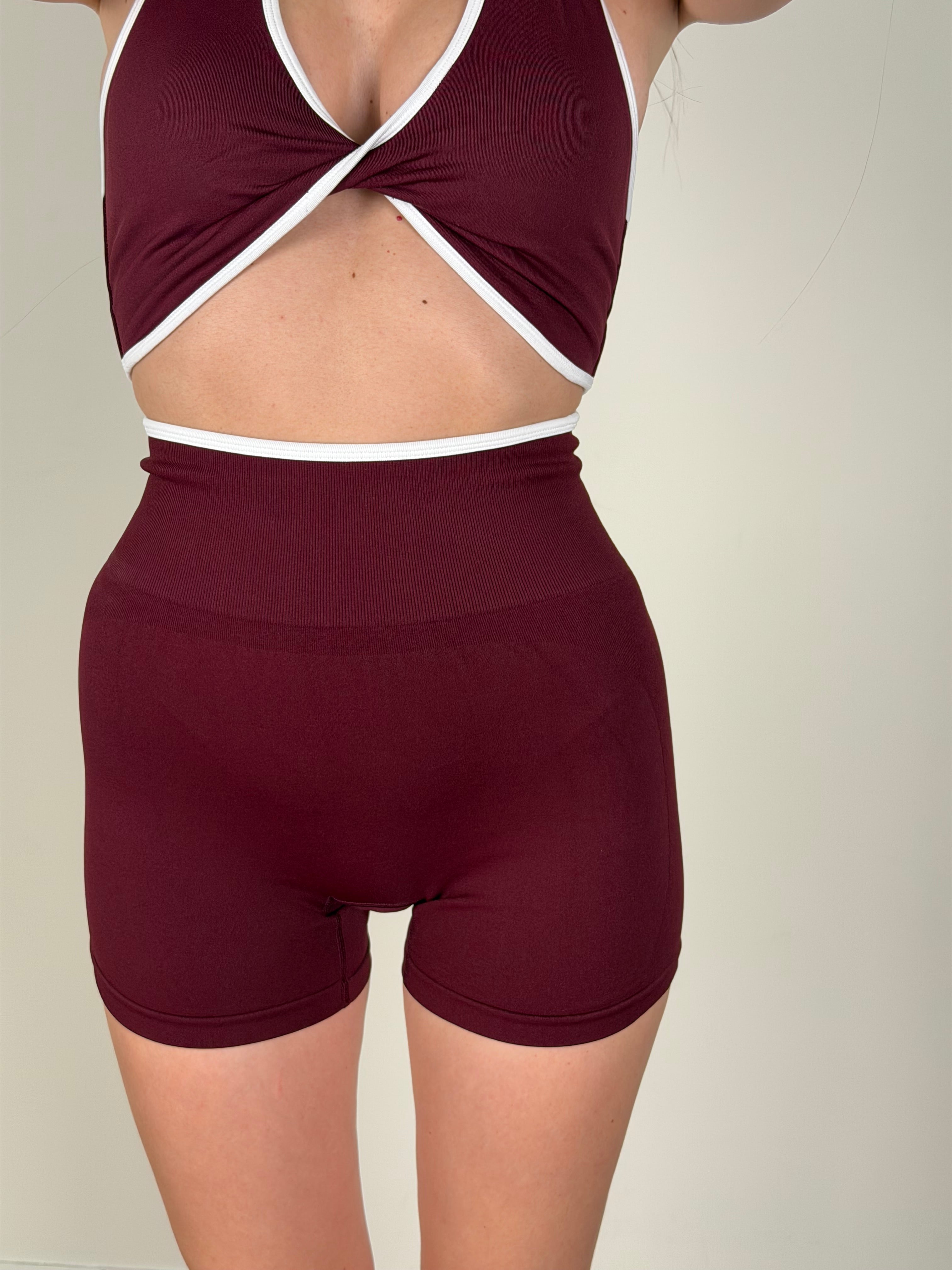 Completo Sportivo Grace bordeaux