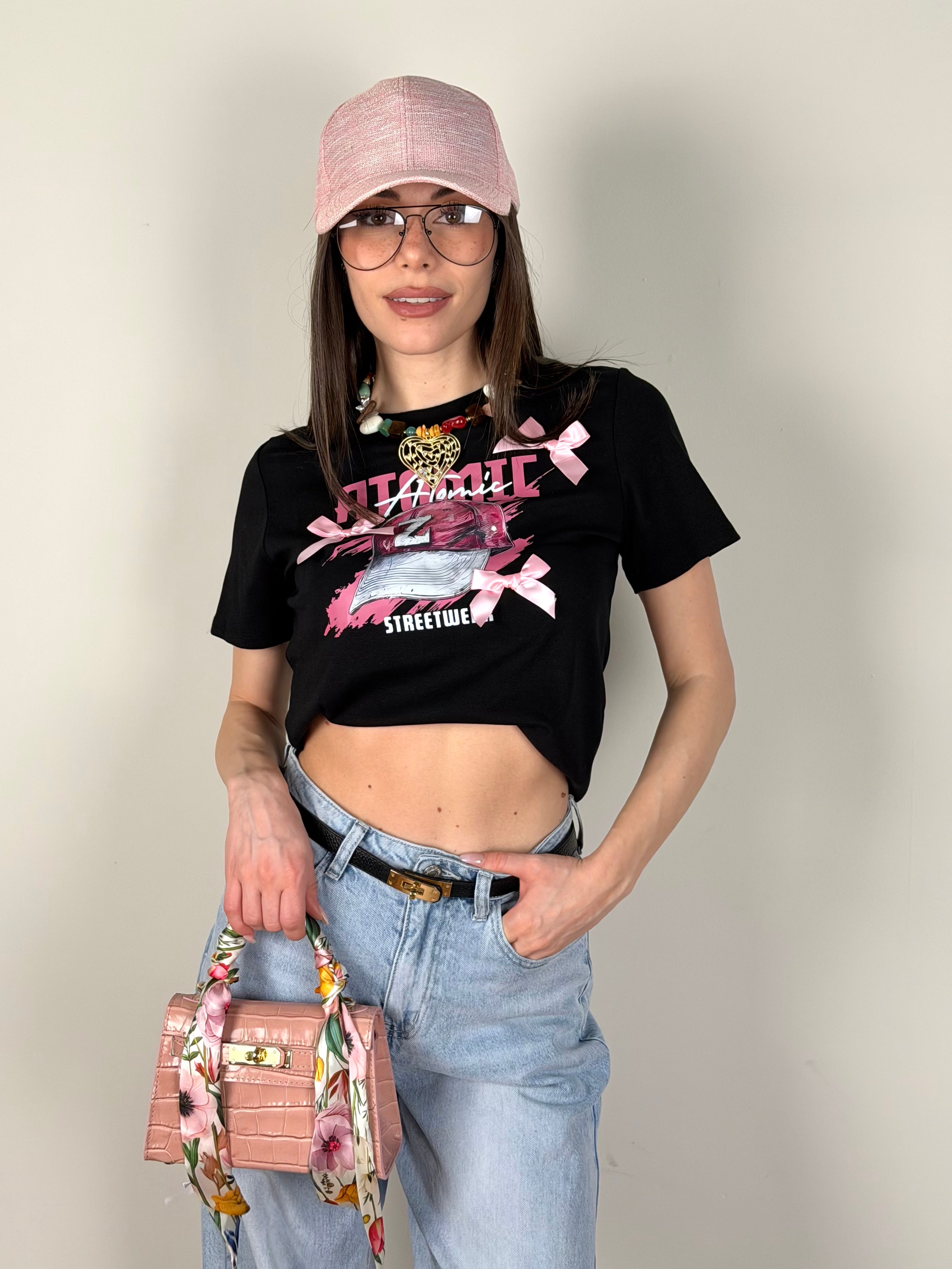 T-shirt Joyce nera