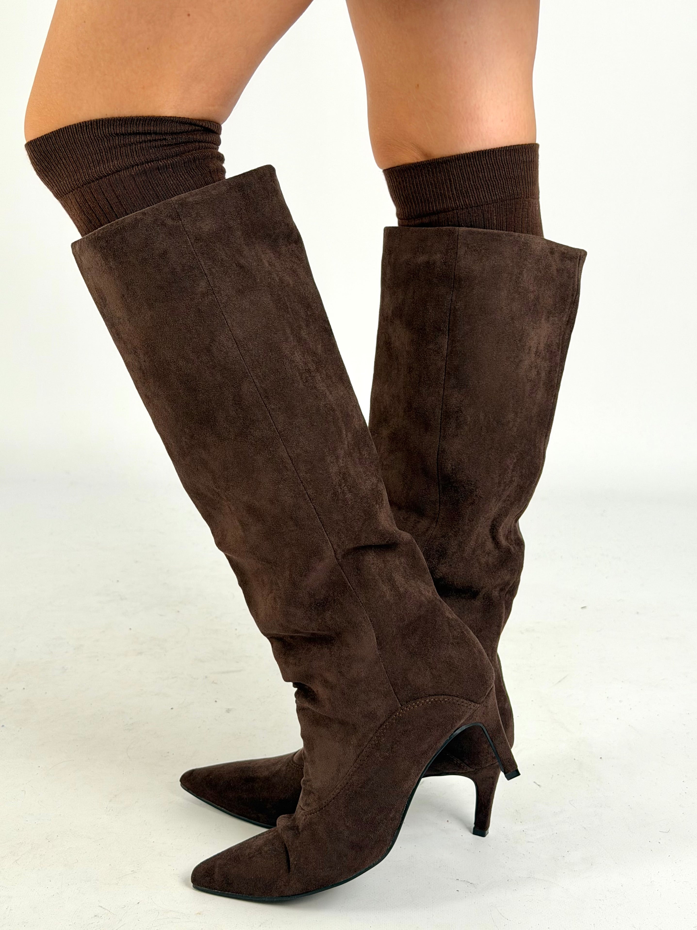 Stivale scamosciato moro