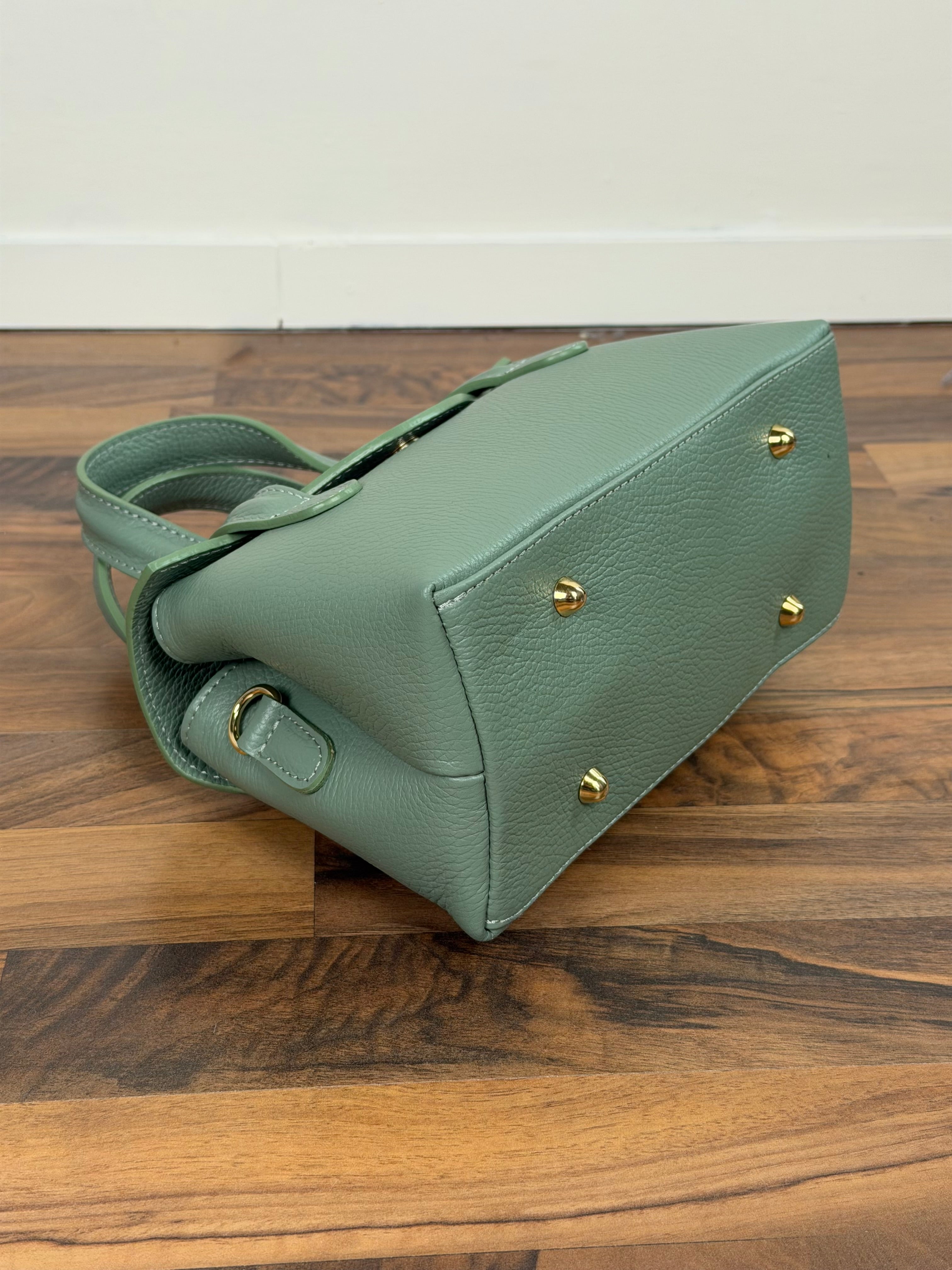 ALEXA BAG