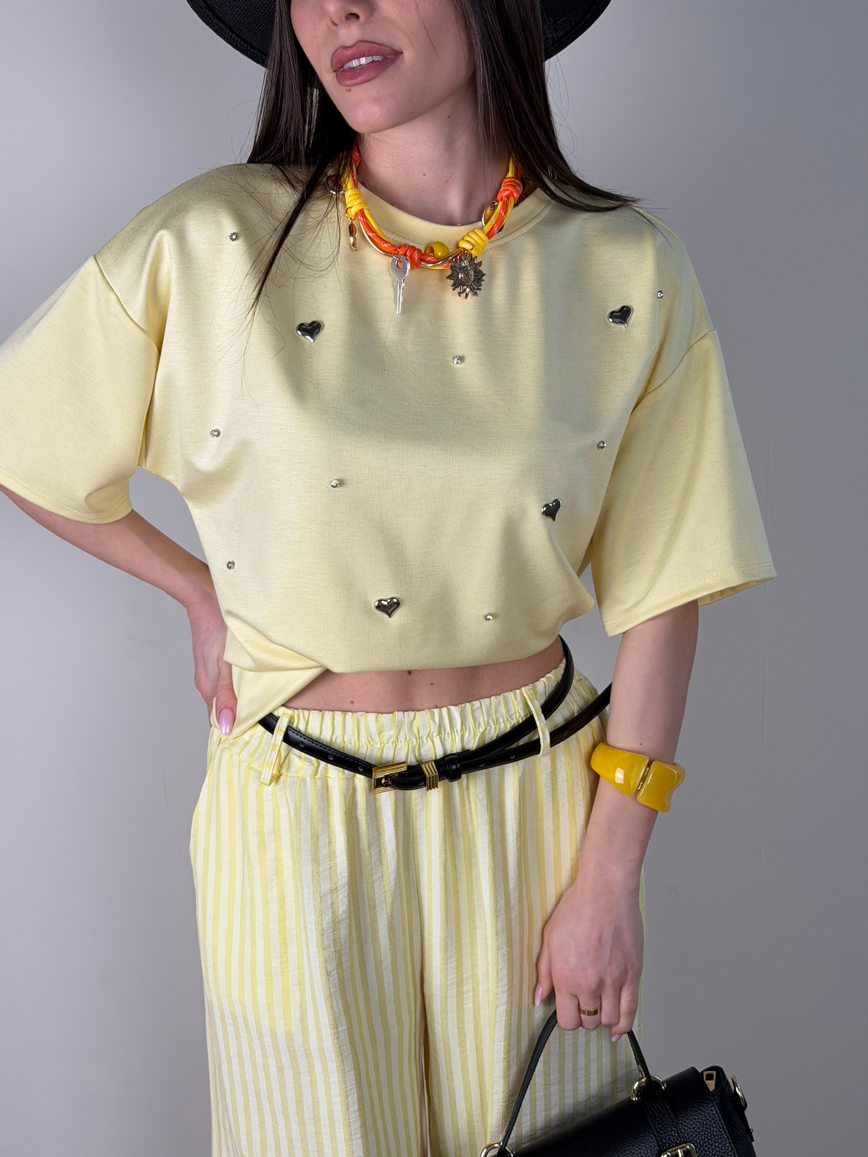 T-shirt Essenza gialla