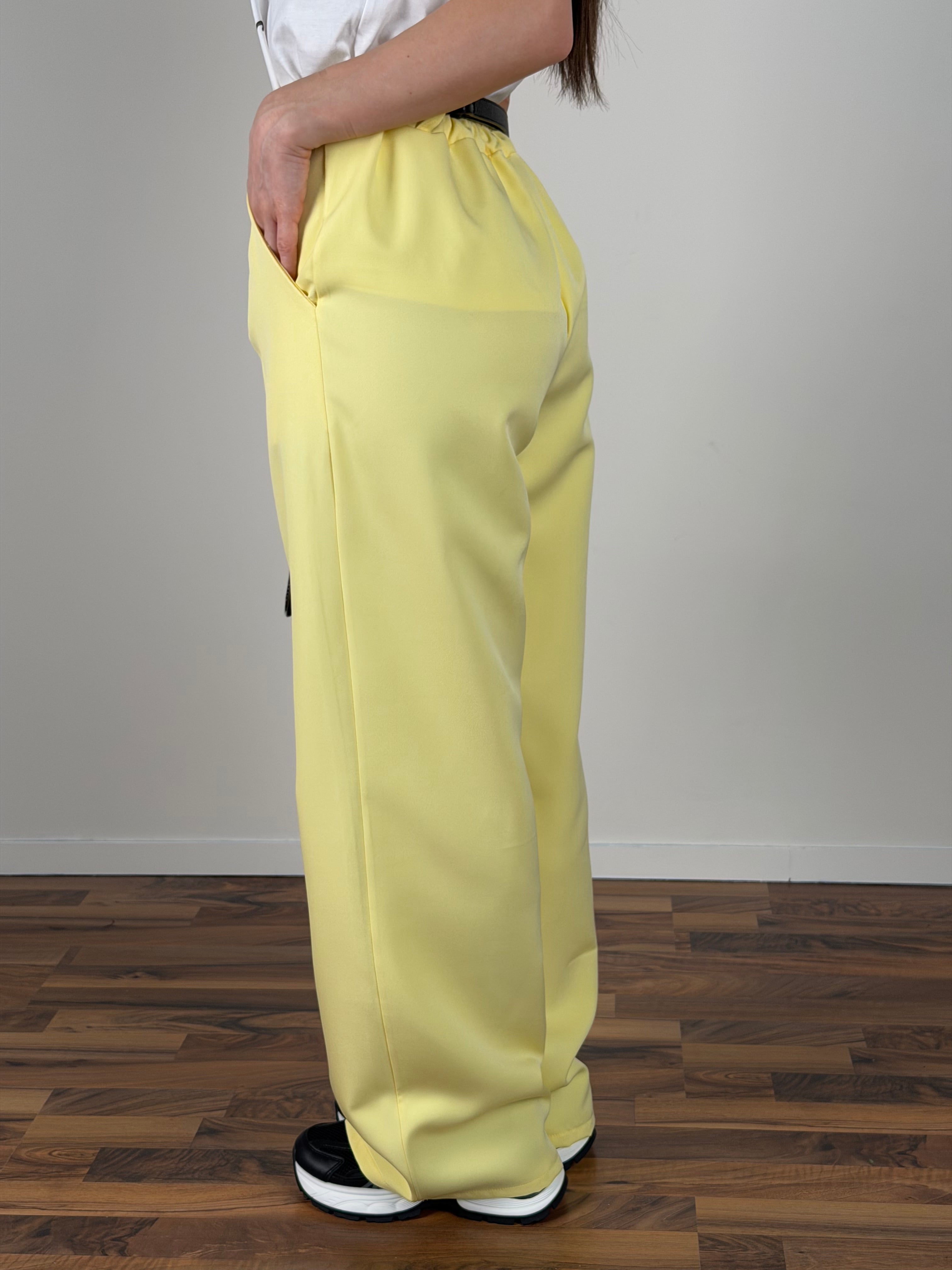 Pantalone everyday giallo