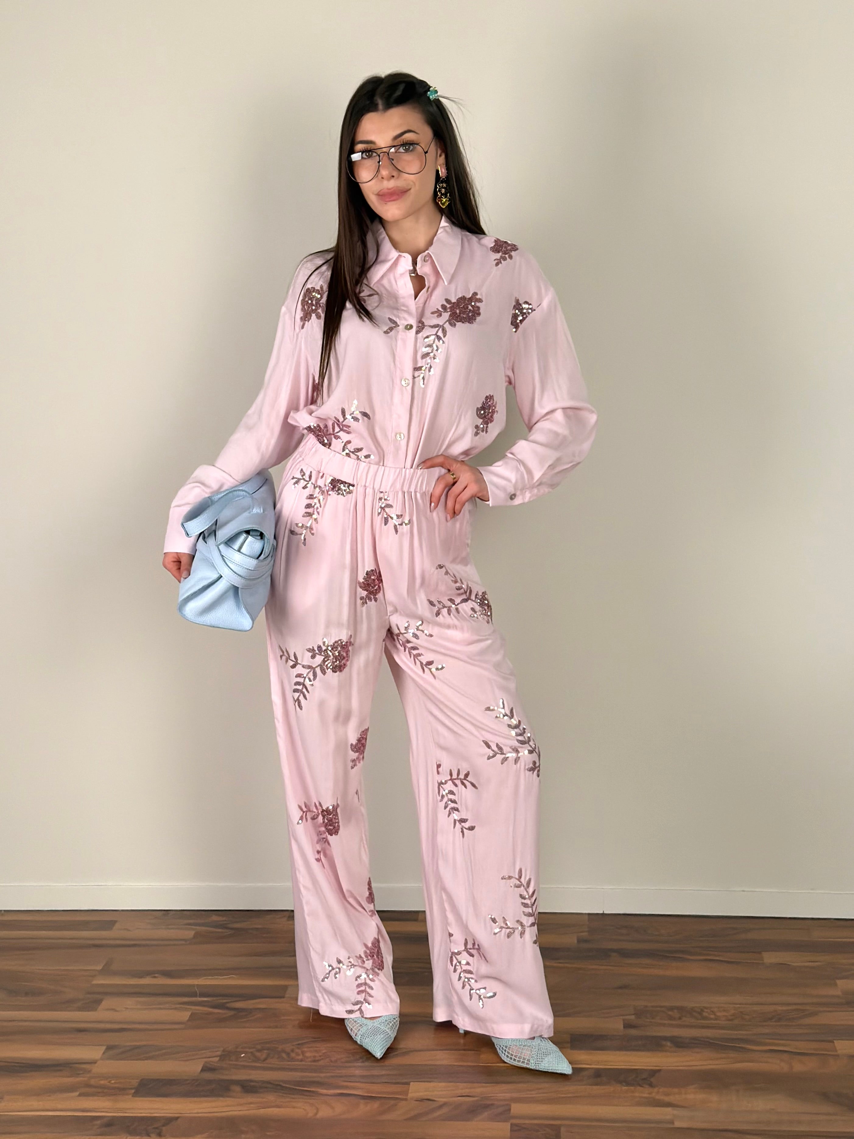 Completo Zuleima rosa
