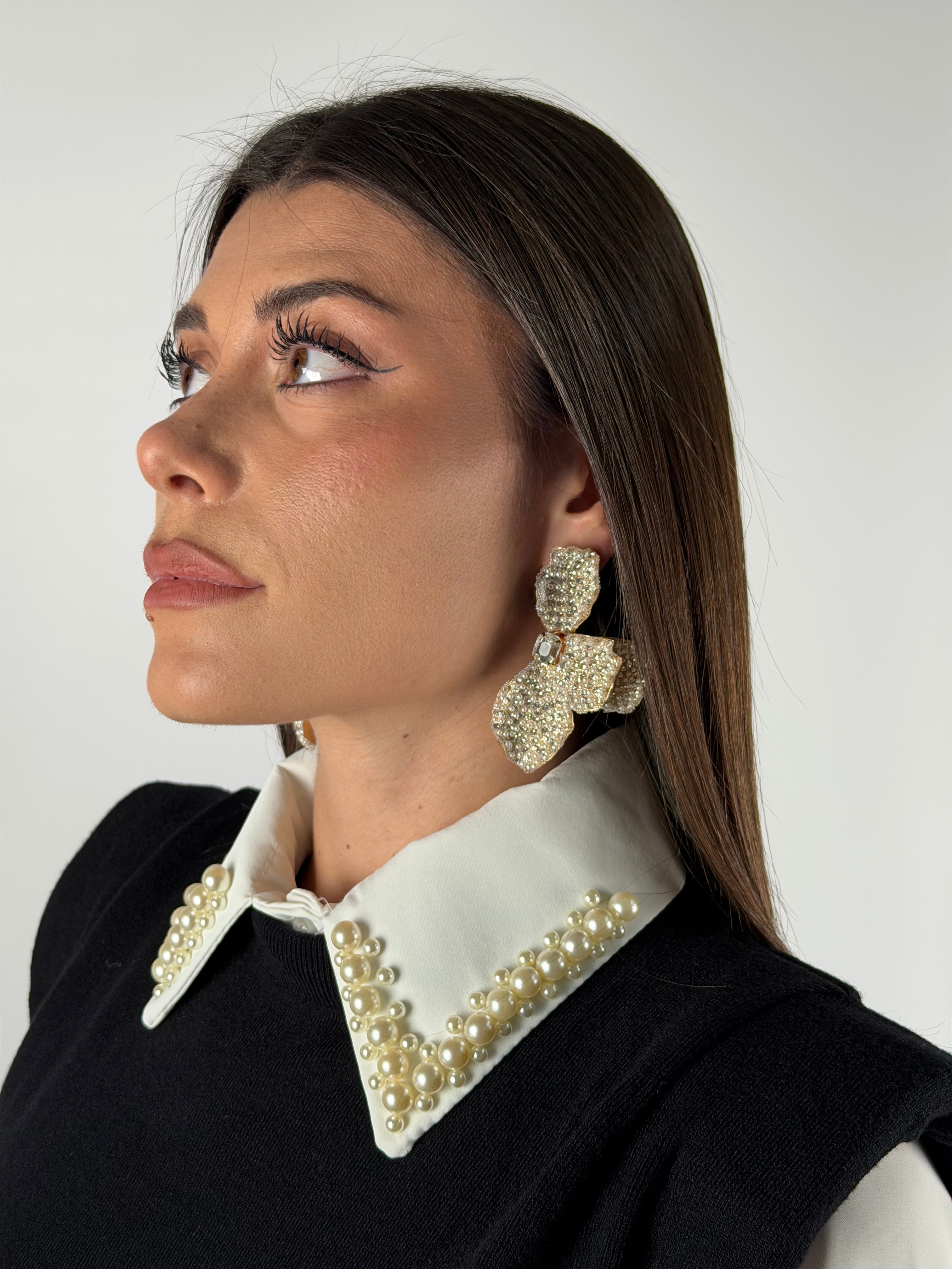 Orecchini metà fiore oro