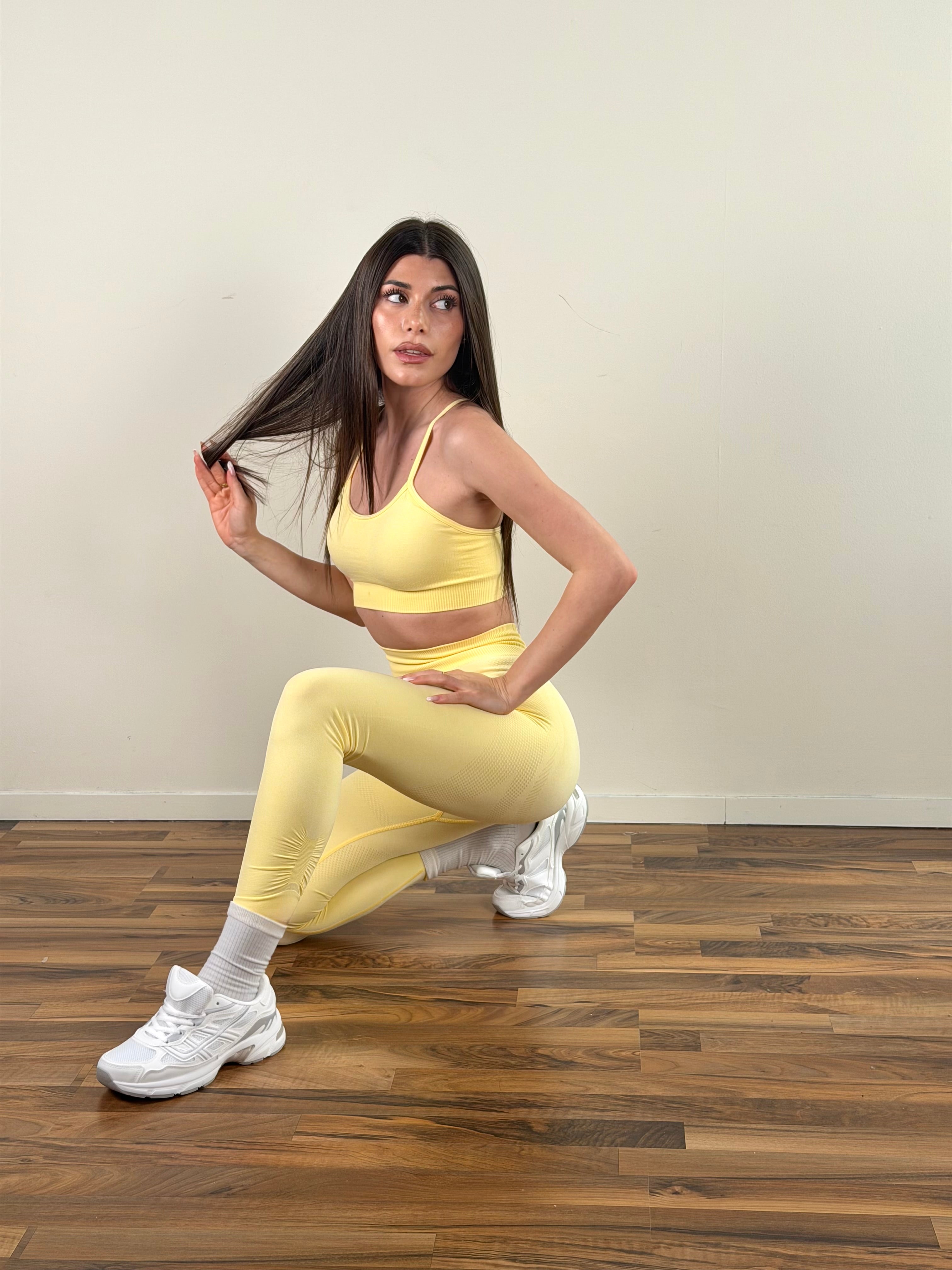 Completo Sportivo Chiara giallo
