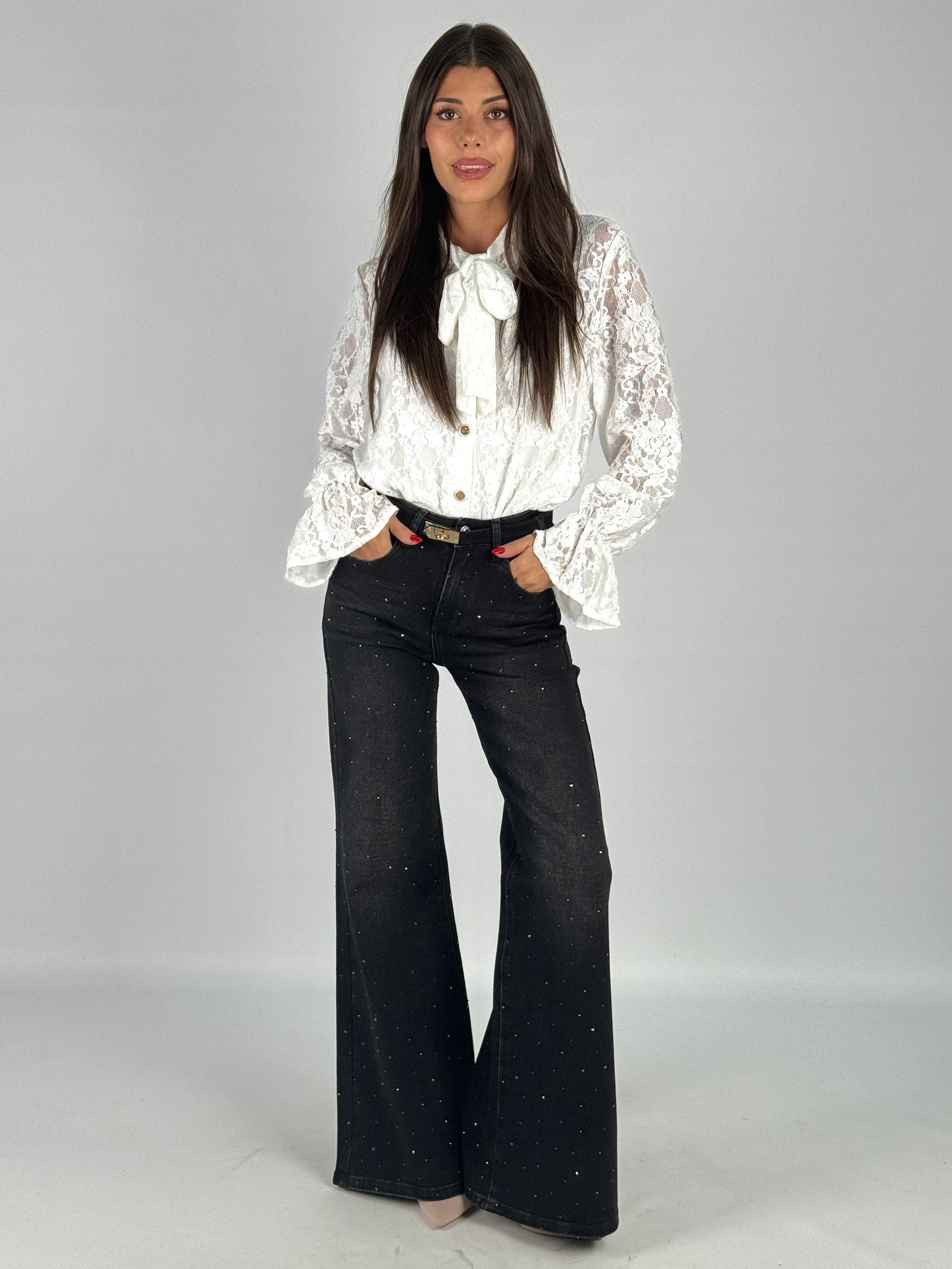 Camicia pizzo fiocco bianca