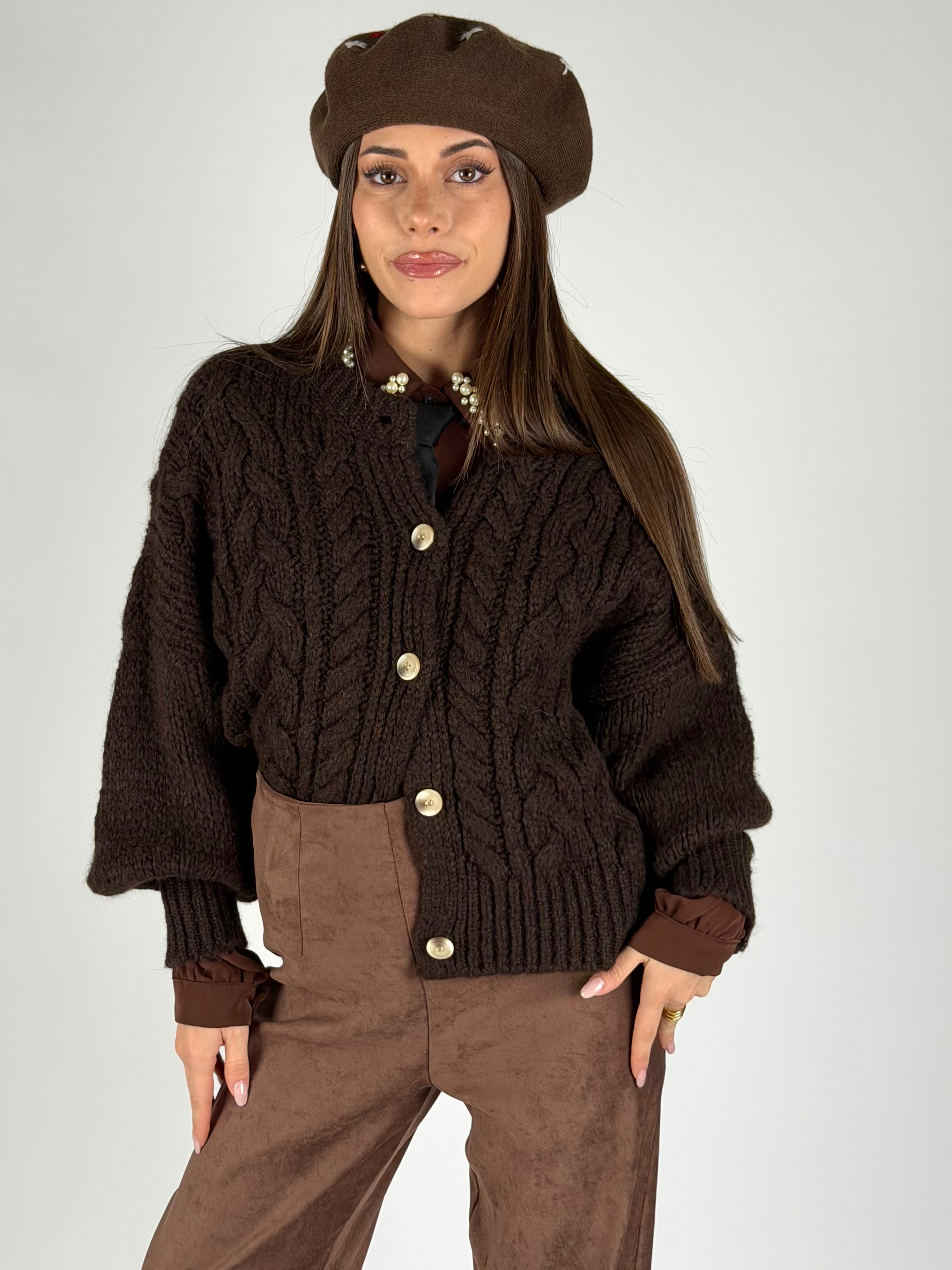 Maglia Cardigan bottoni treccia moro