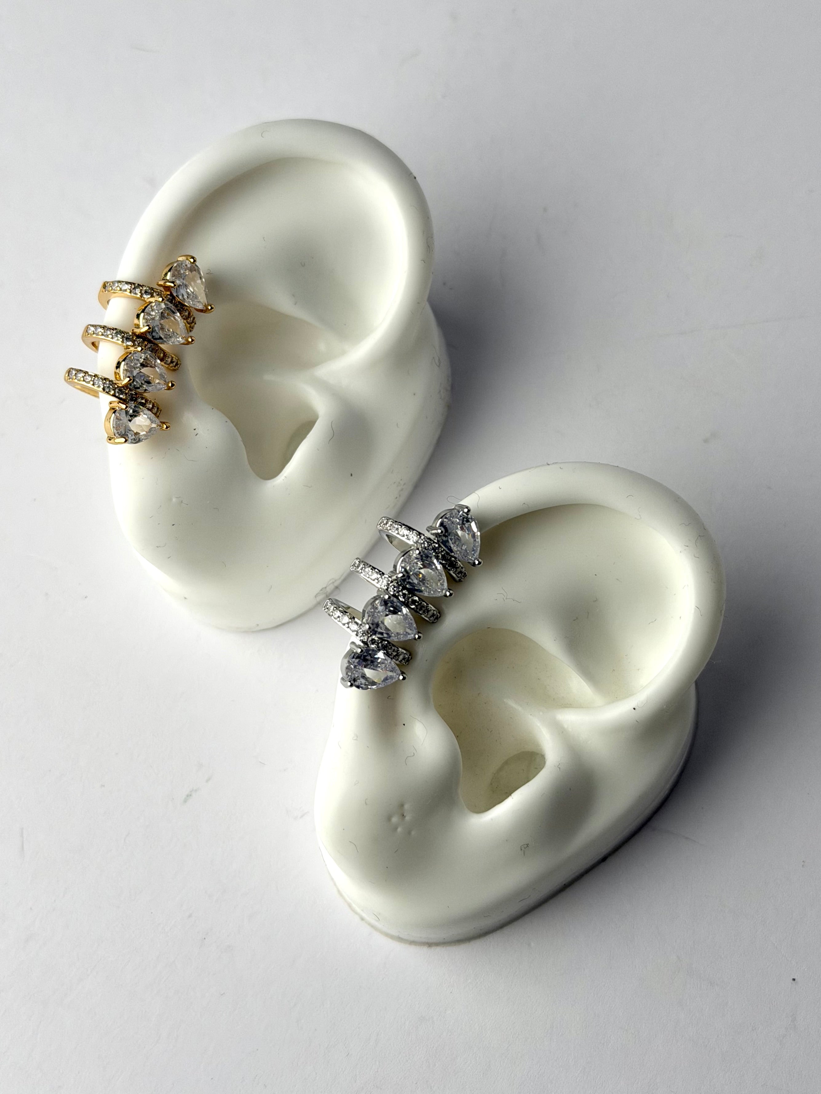 Earcuff 4 pietre - 2 colori