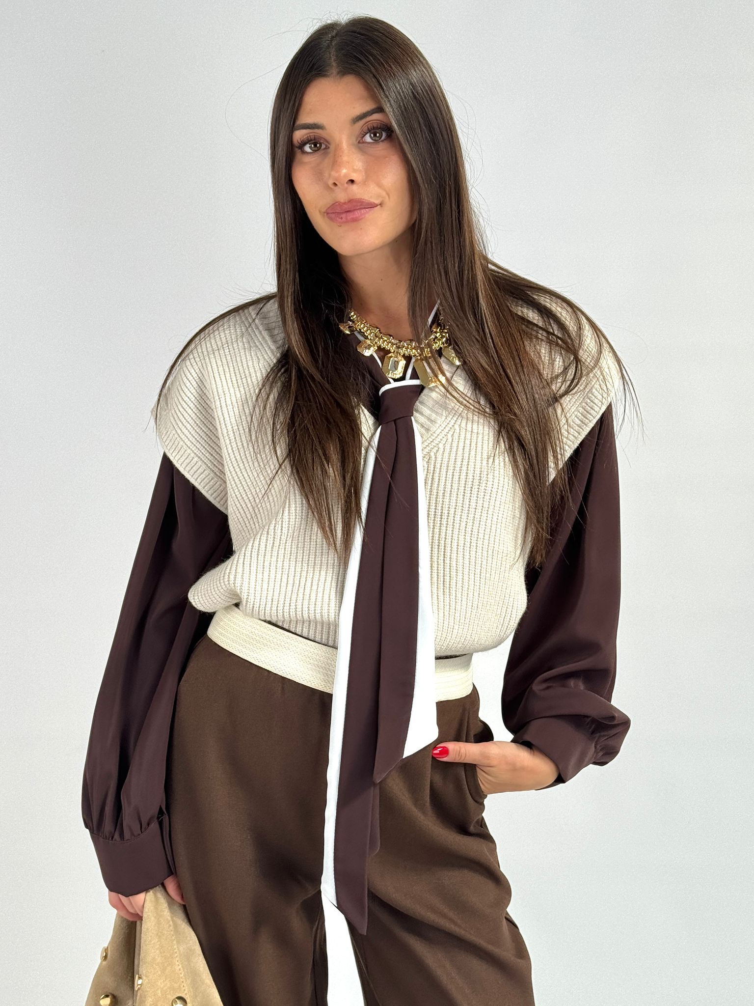 Gilet scollo a V beige