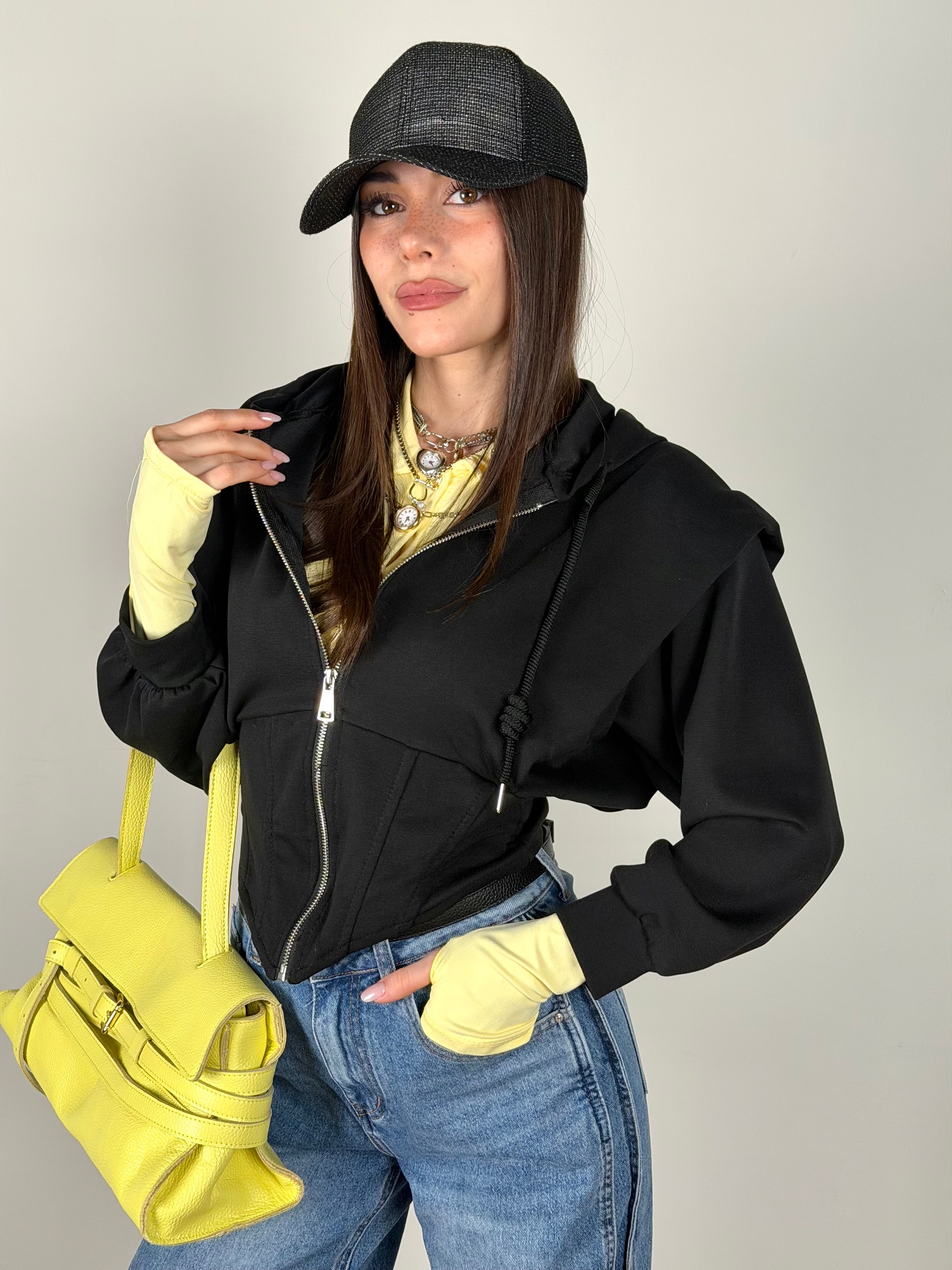 Felpa Rubacuori nera