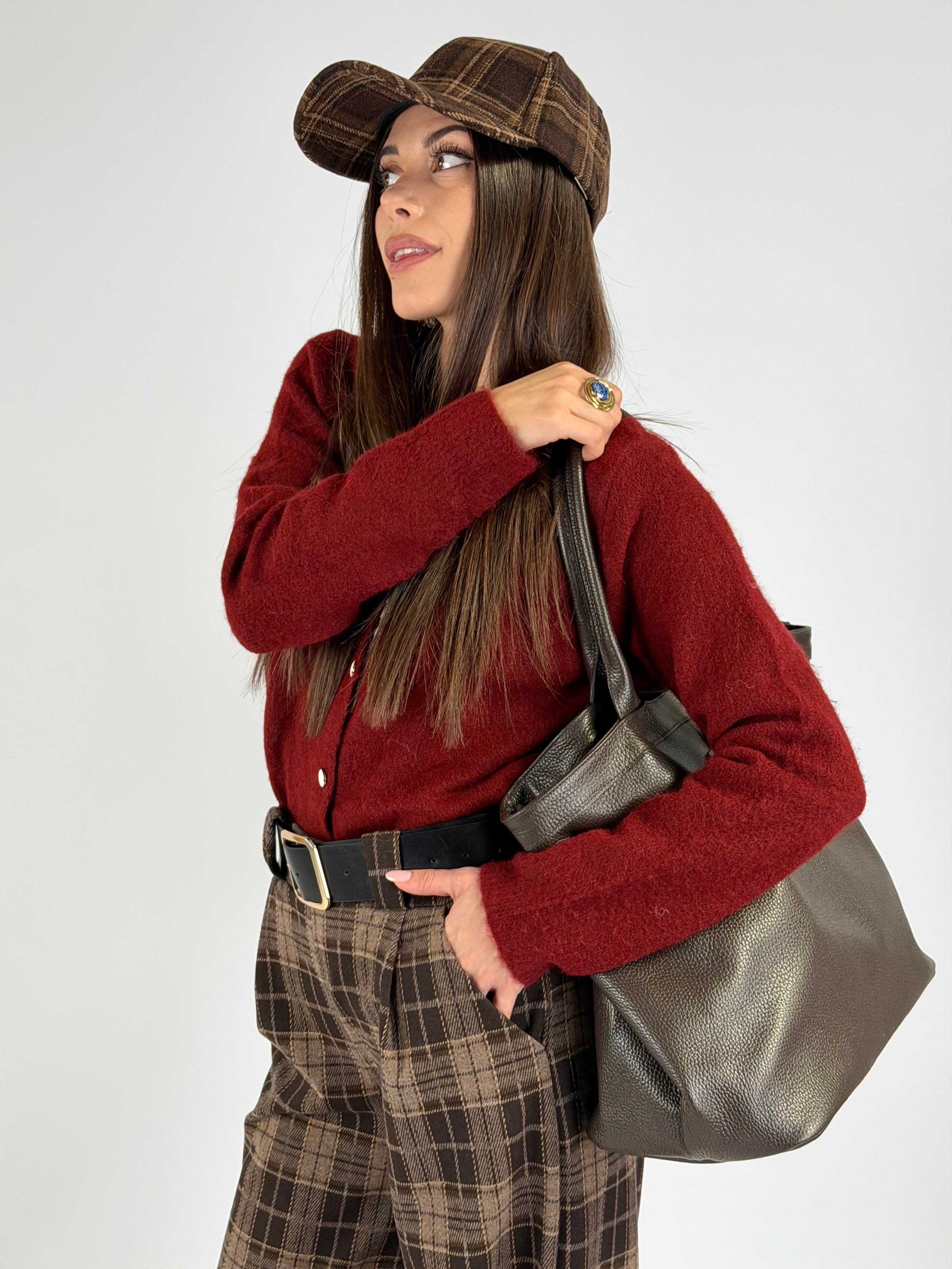 Maglia con pizzo sotto bordeaux