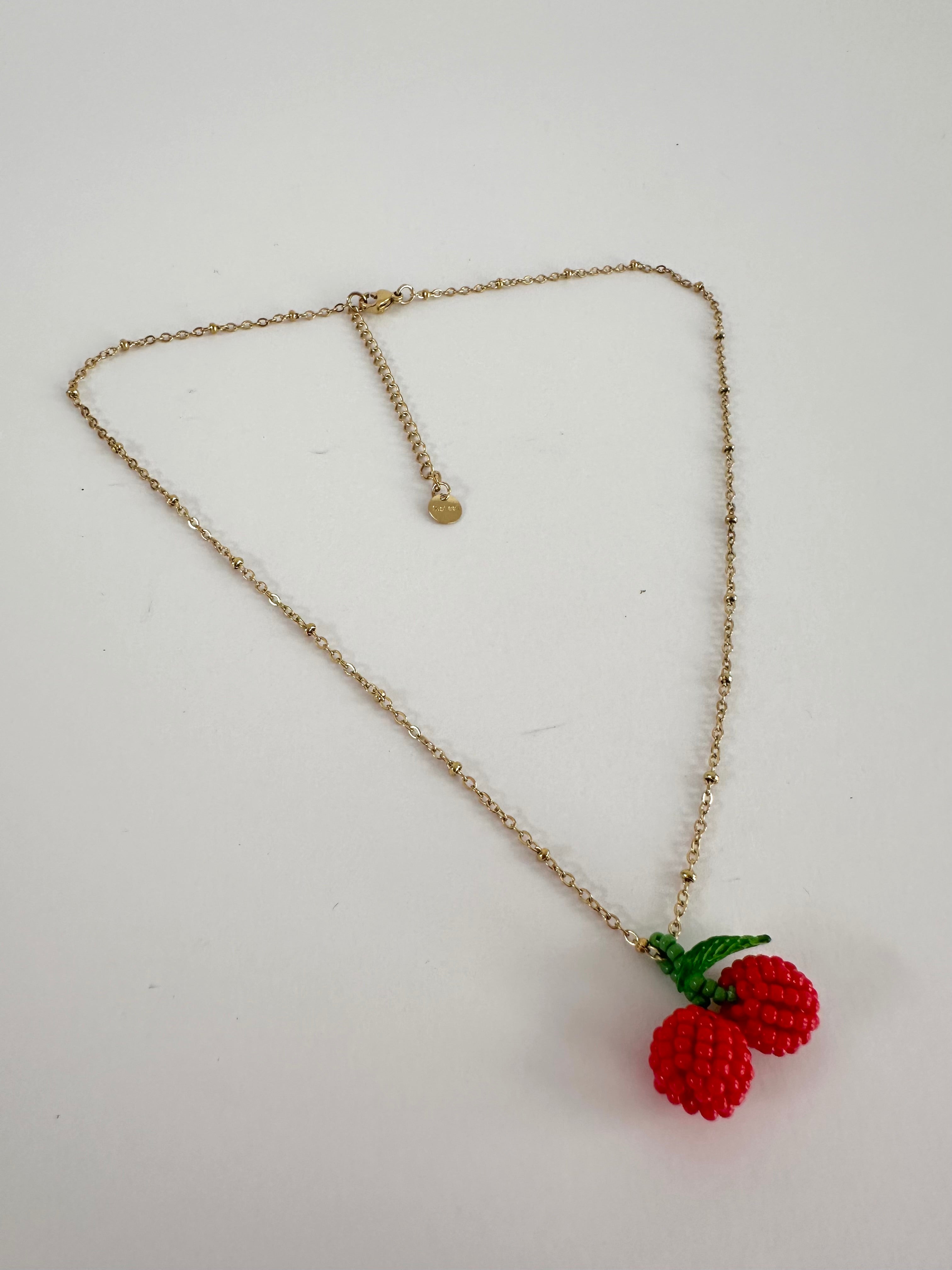 Collana fruit cherry