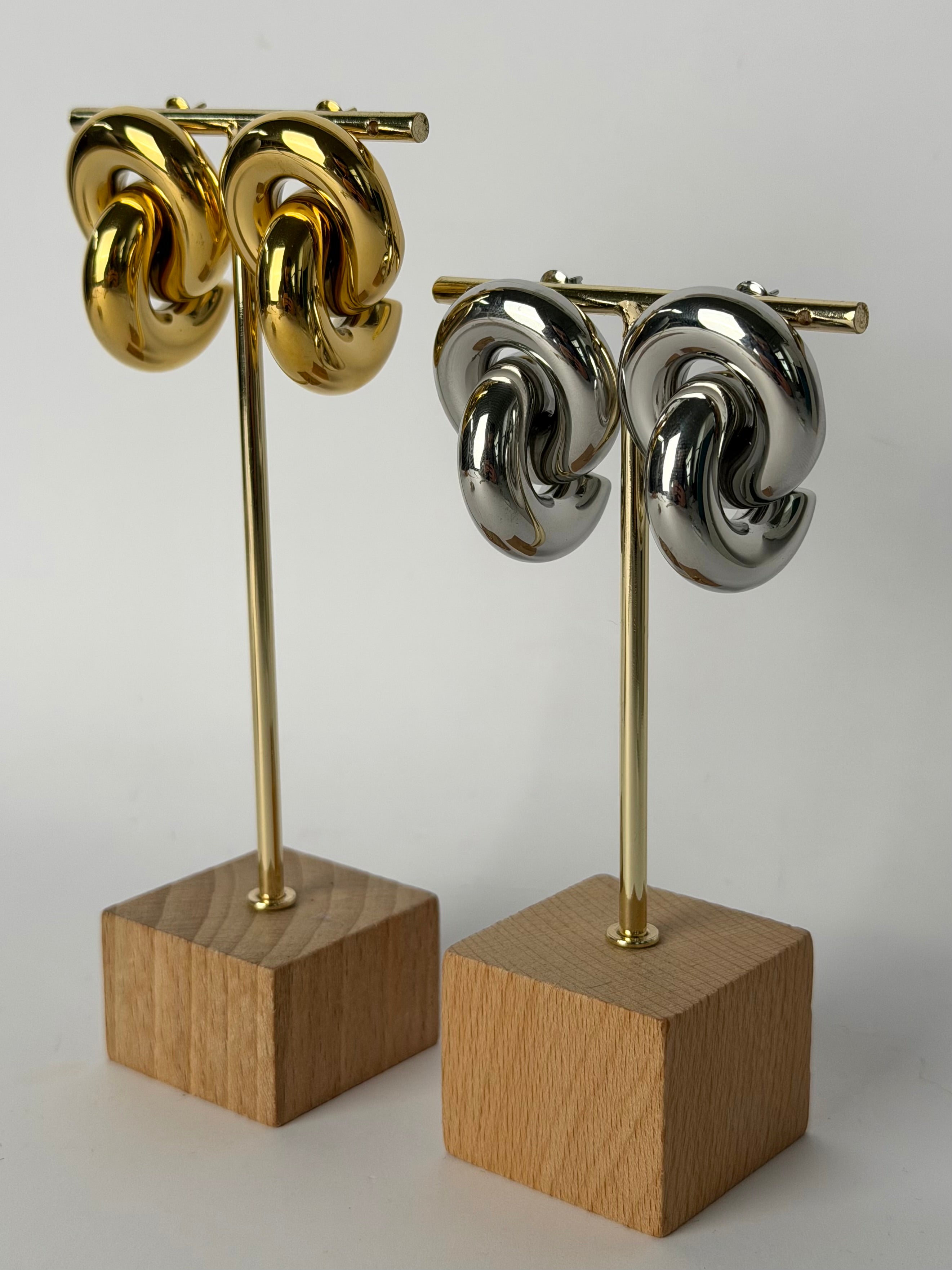 Orecchini eternal - 2 colori