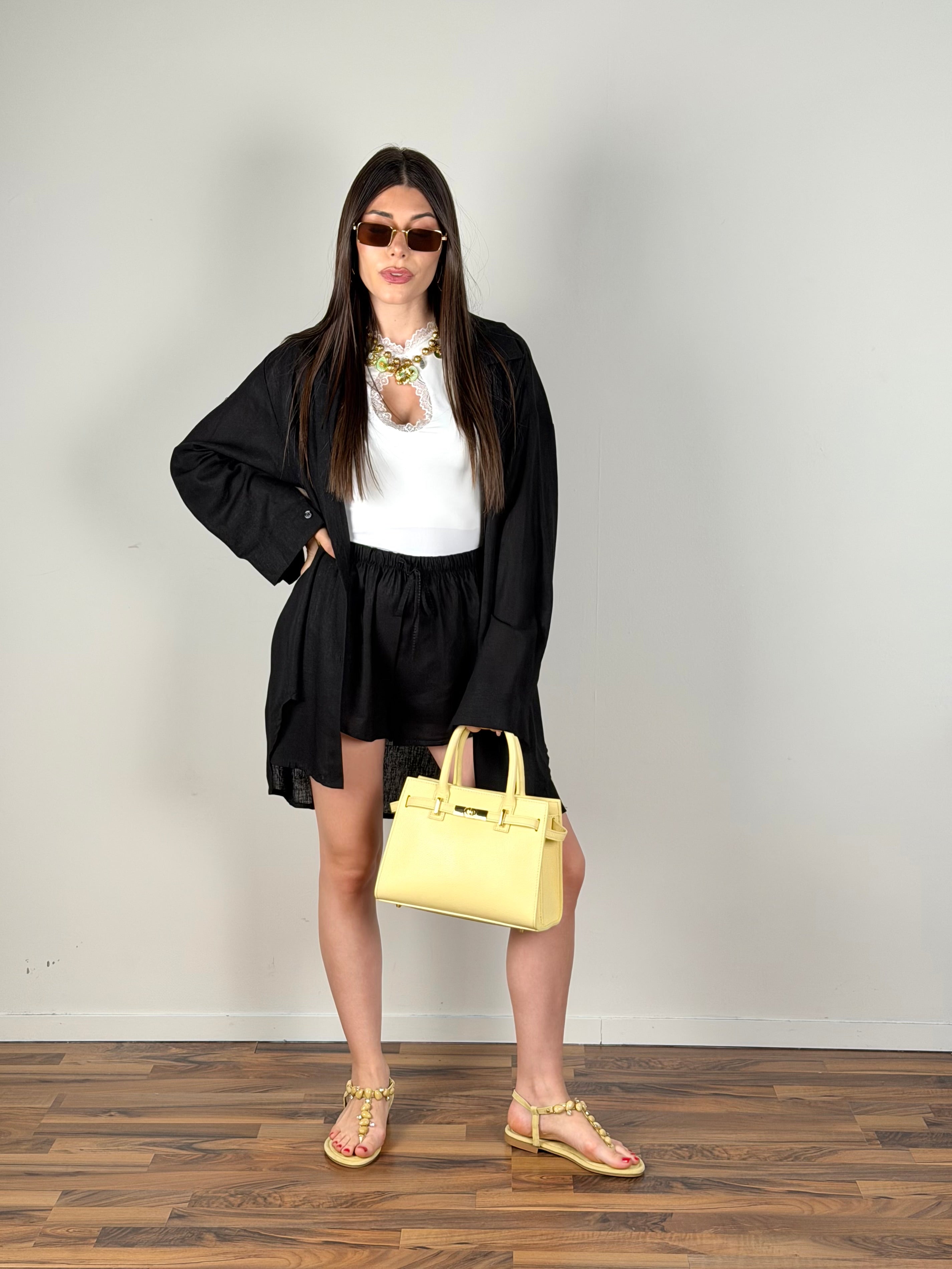 Completo lino maxi camicia + Short nera