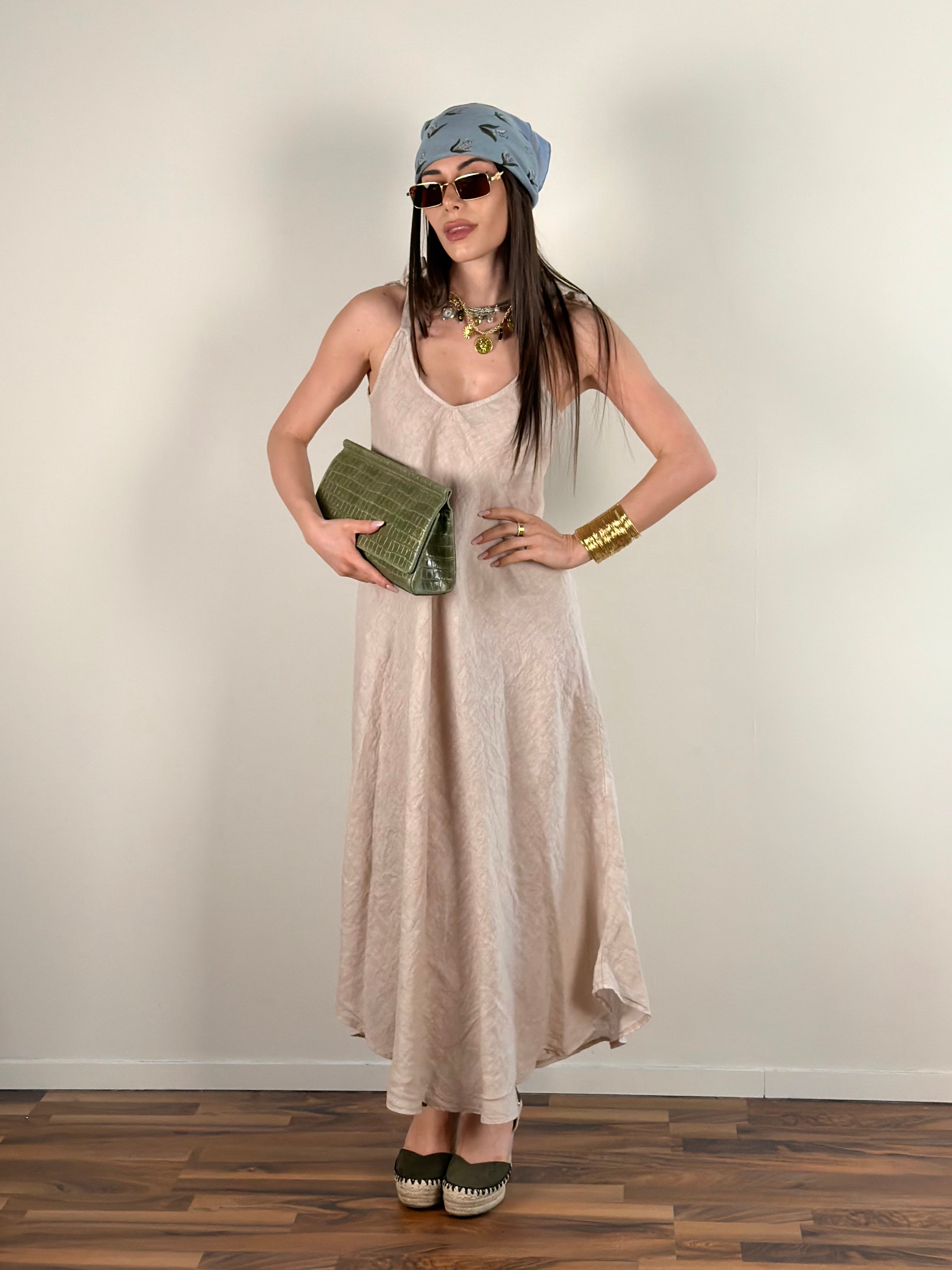 Abito fiocchi beige
