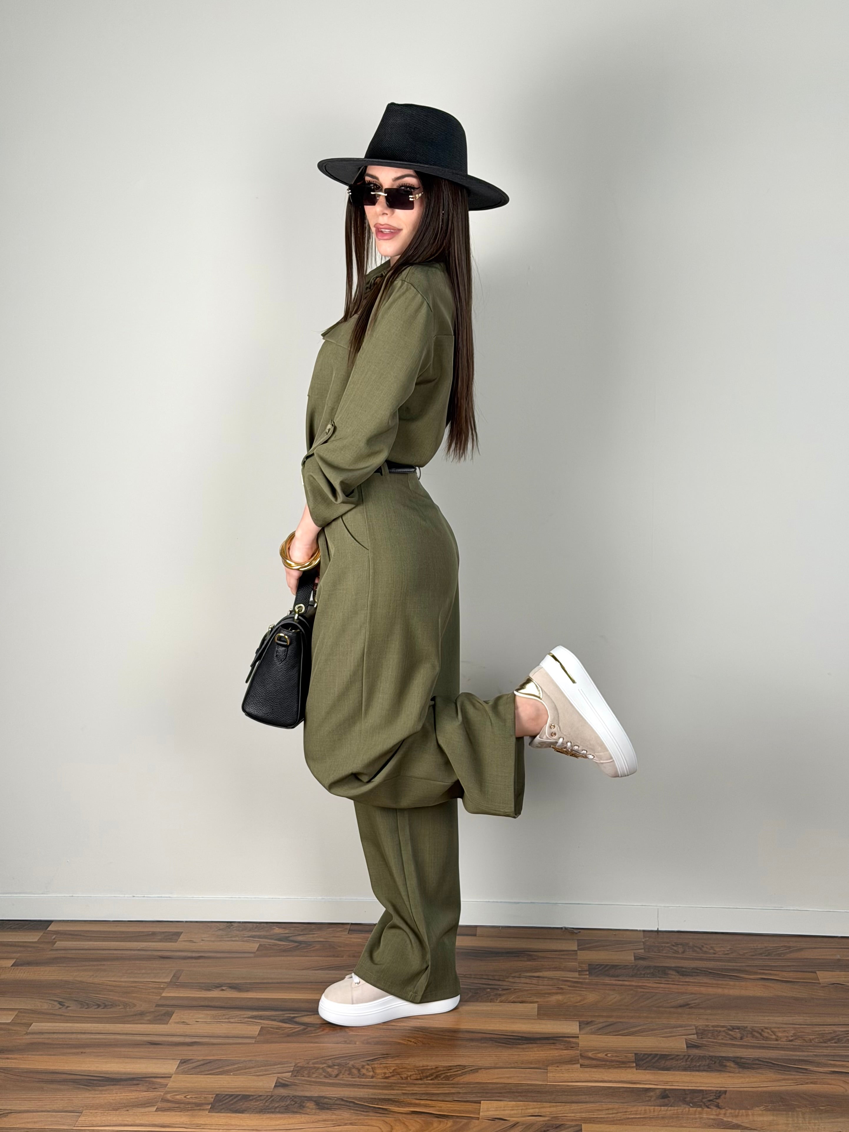 Pantalone completo Karol