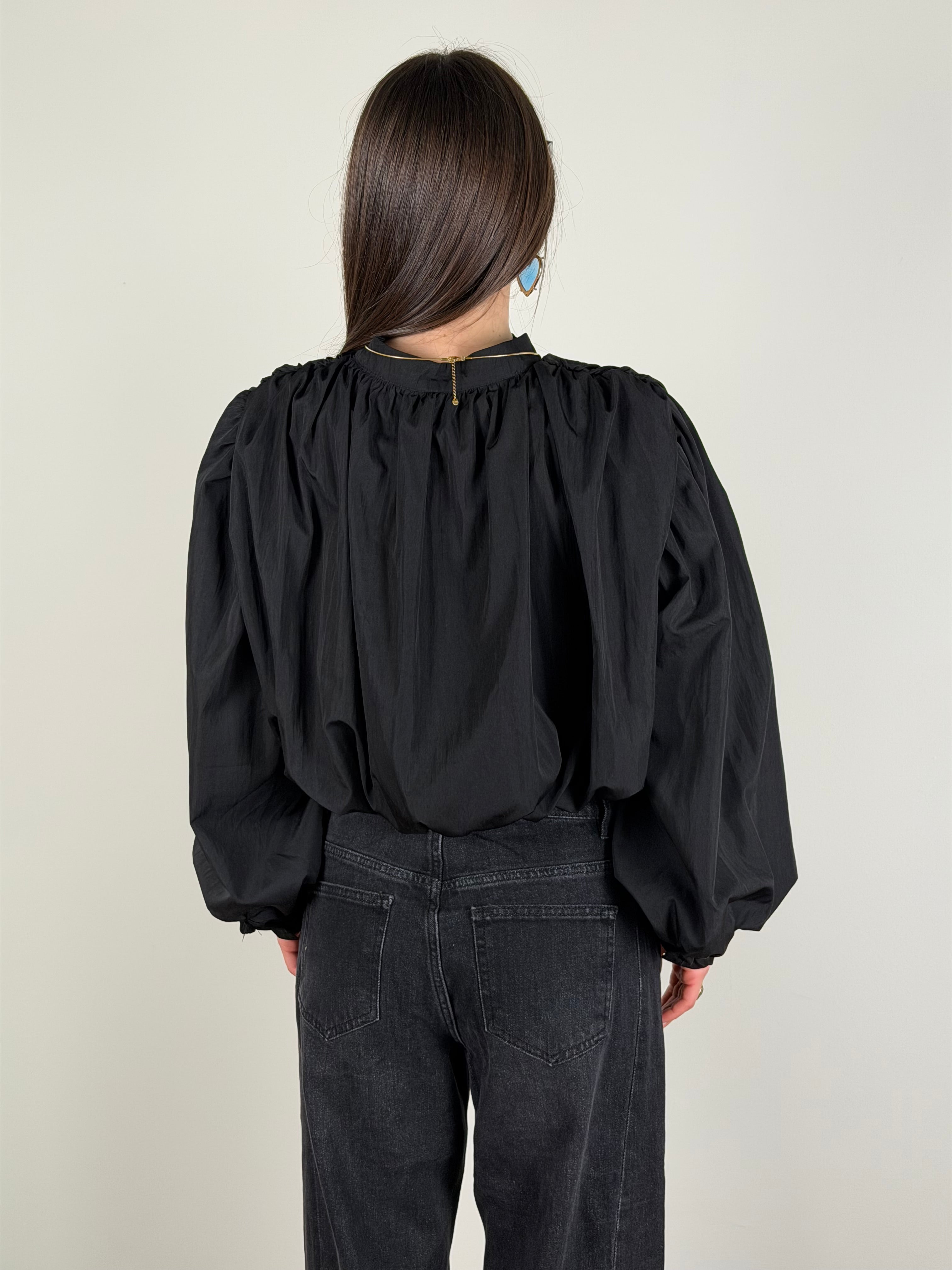 Camicia a palloncino nera