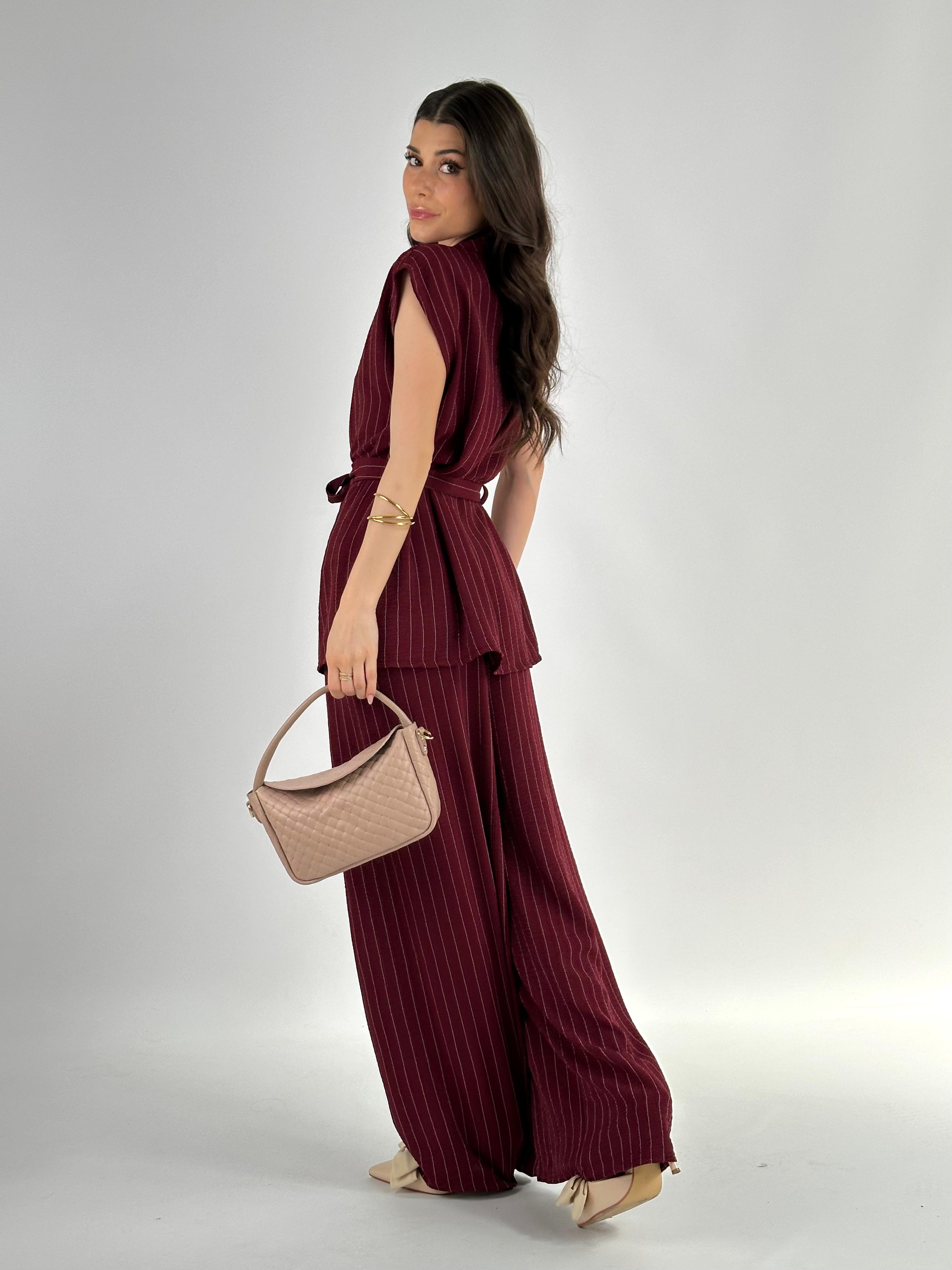 Completo Office gessato bordeaux