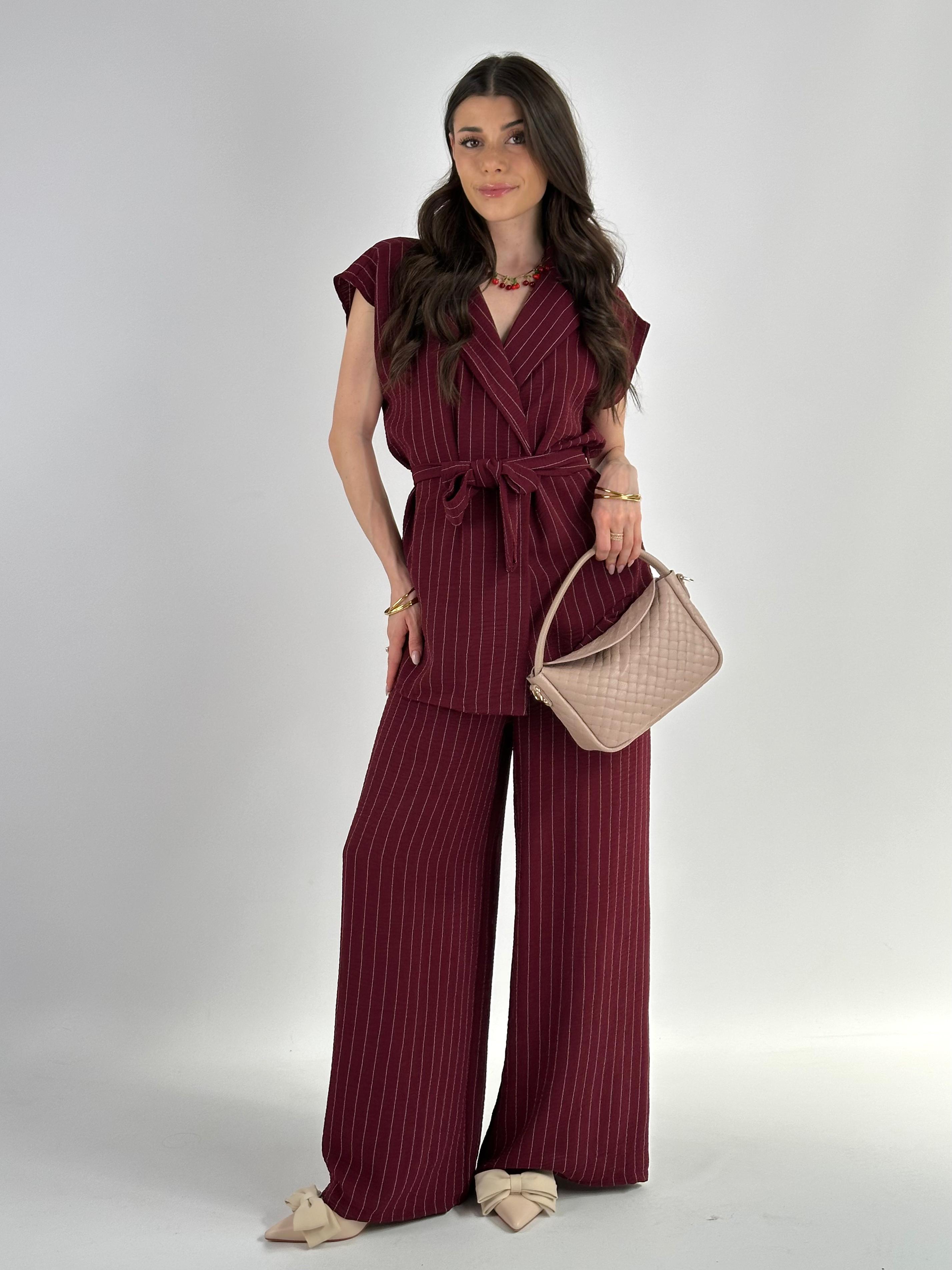 Completo Office gessato bordeaux