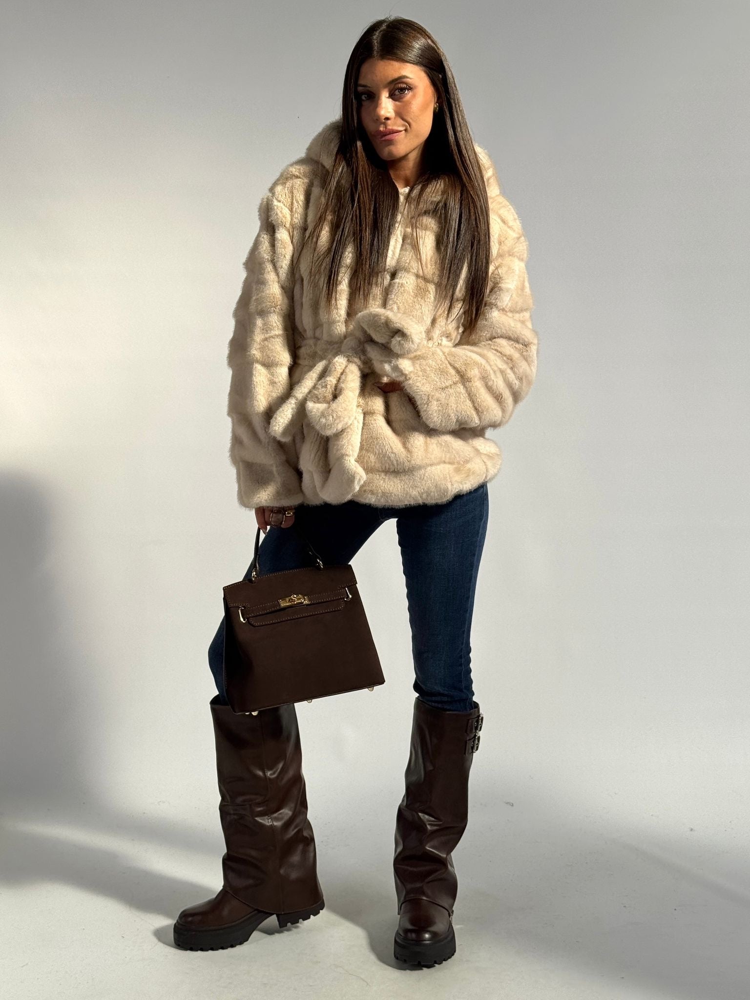 Pelliccia Yara beige