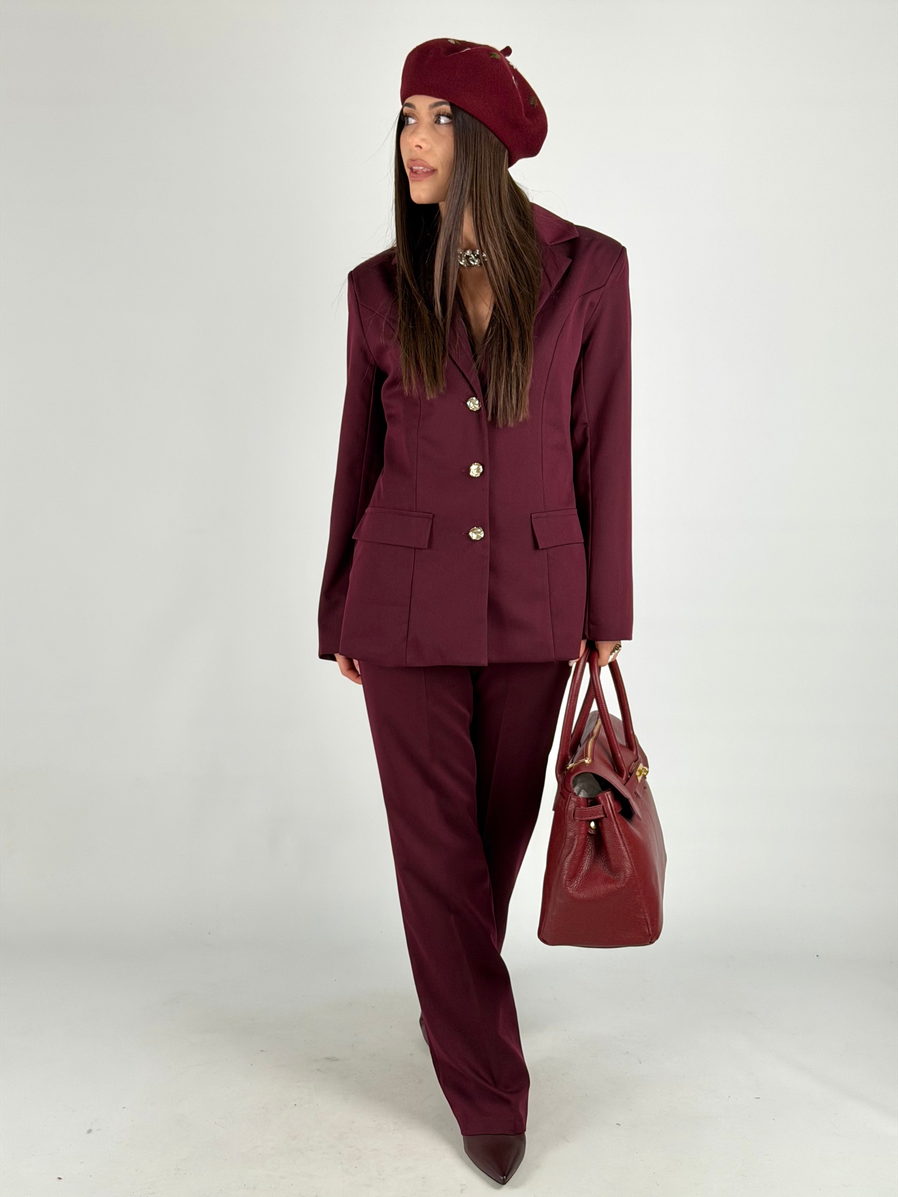 Completo premium Lysa bordeaux