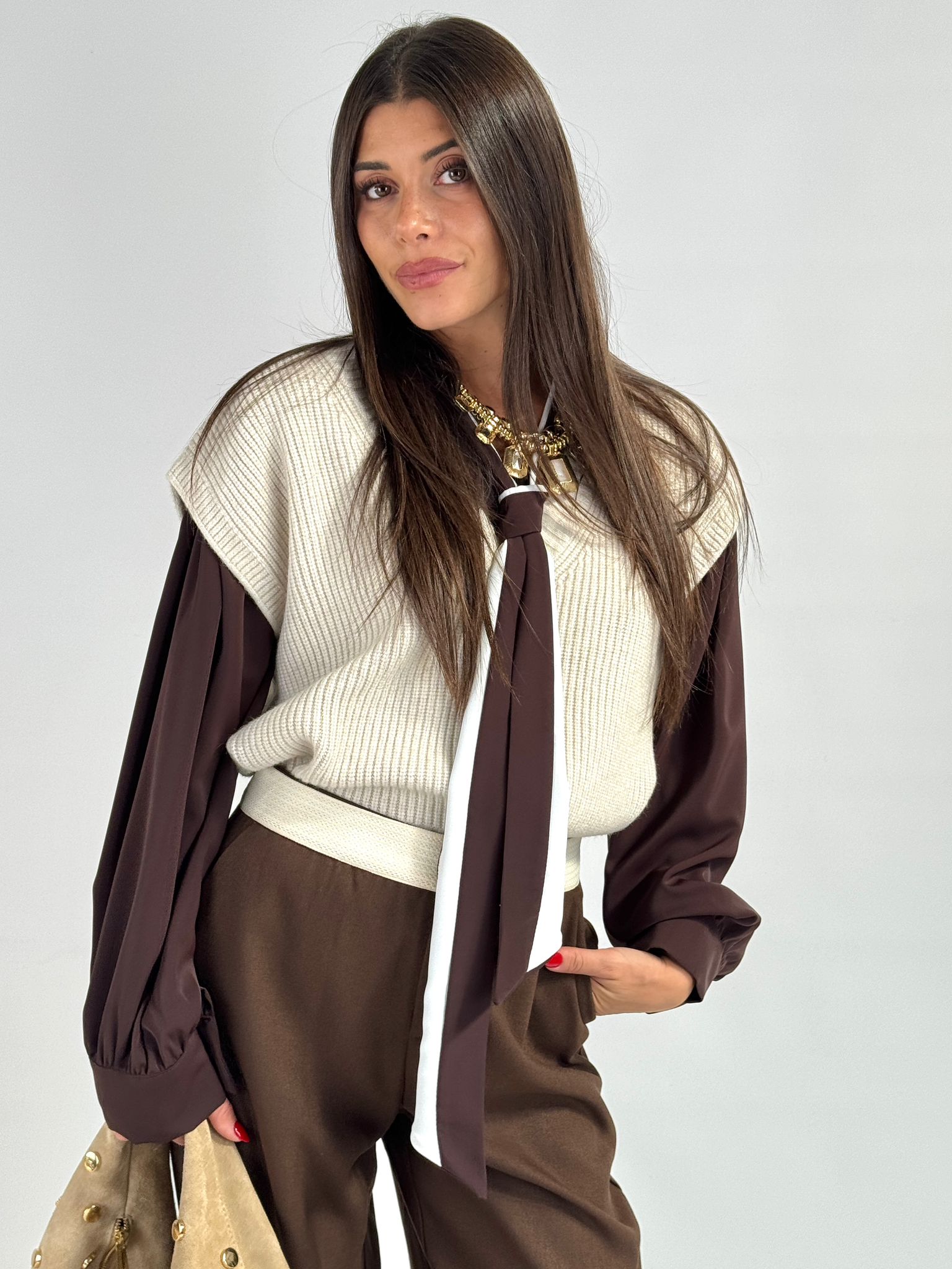 Gilet scollo a V beige