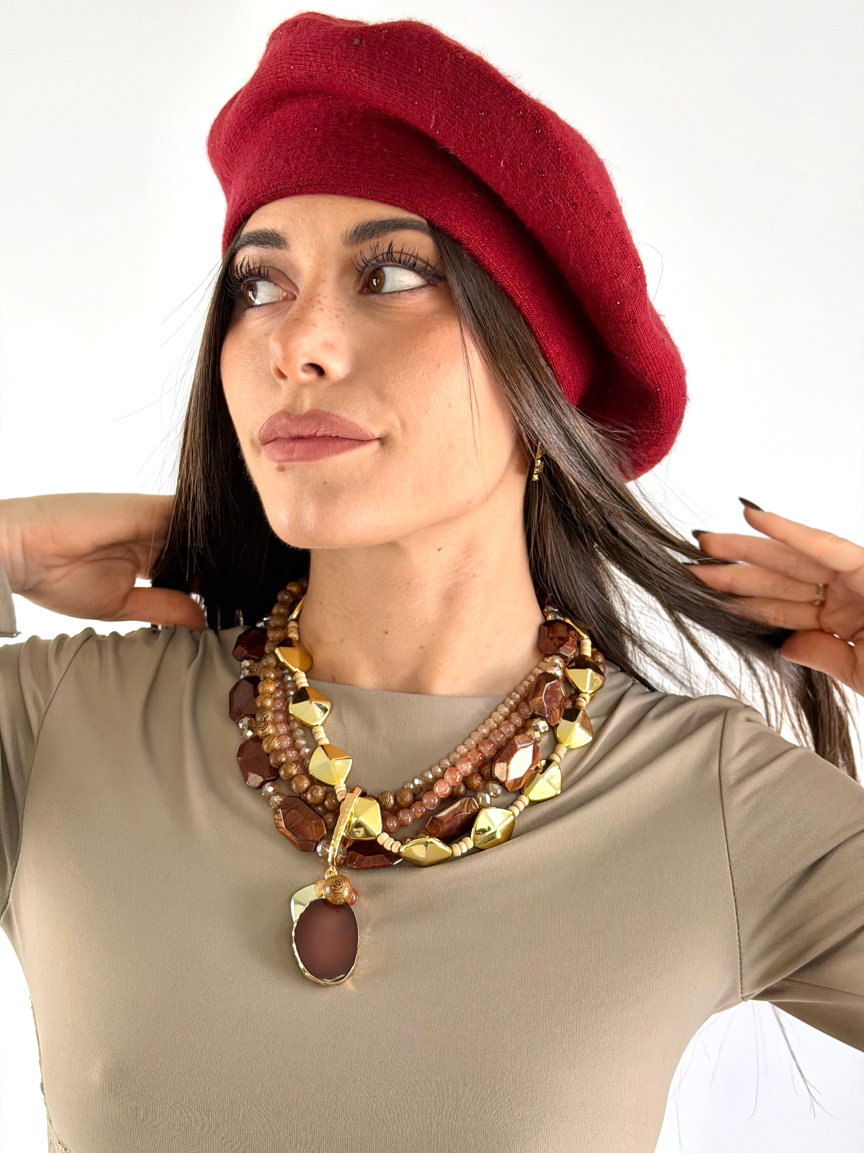 Collana multi filo perline e ciondolo