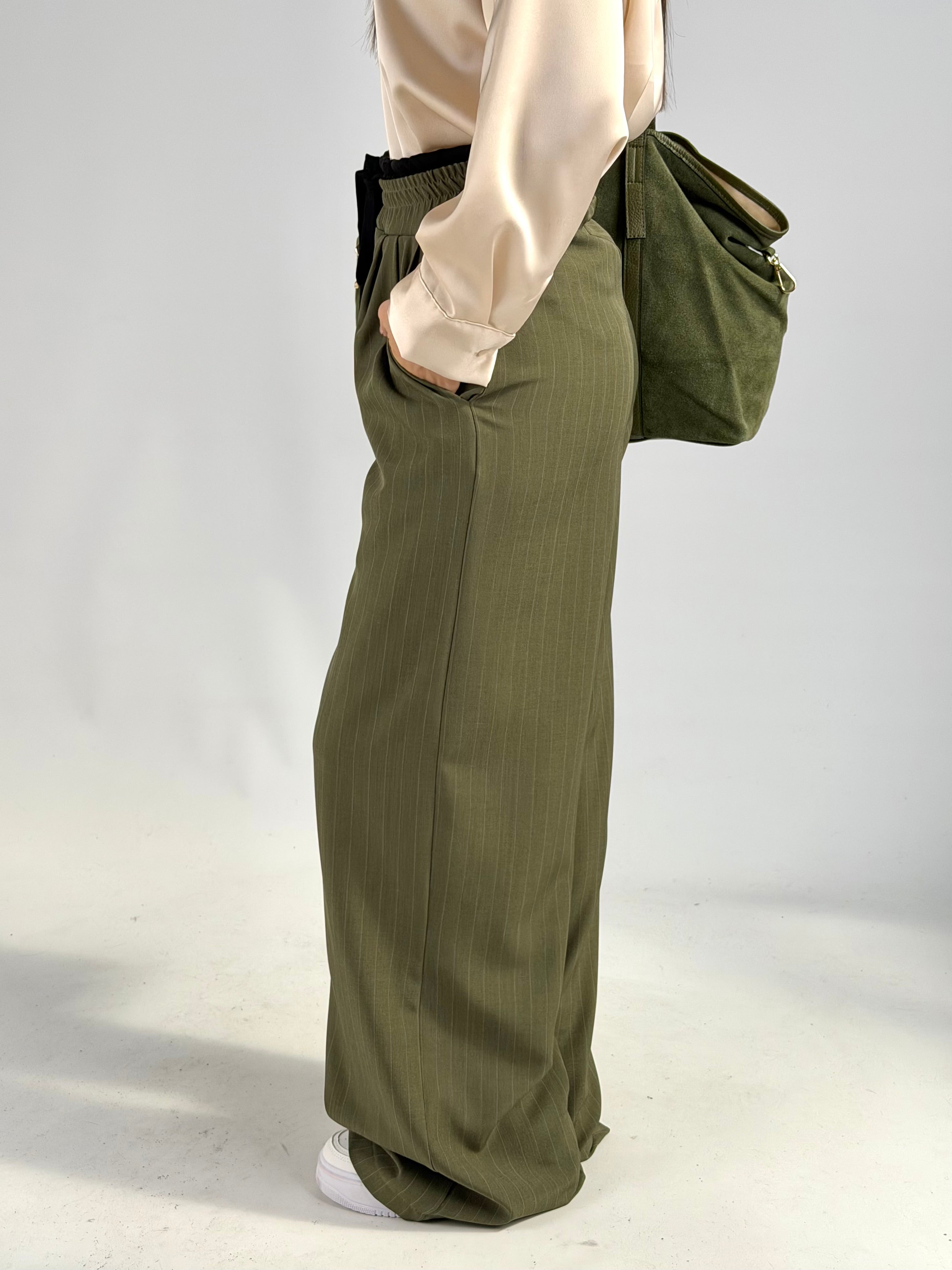 Pantalone completo Gloria verde