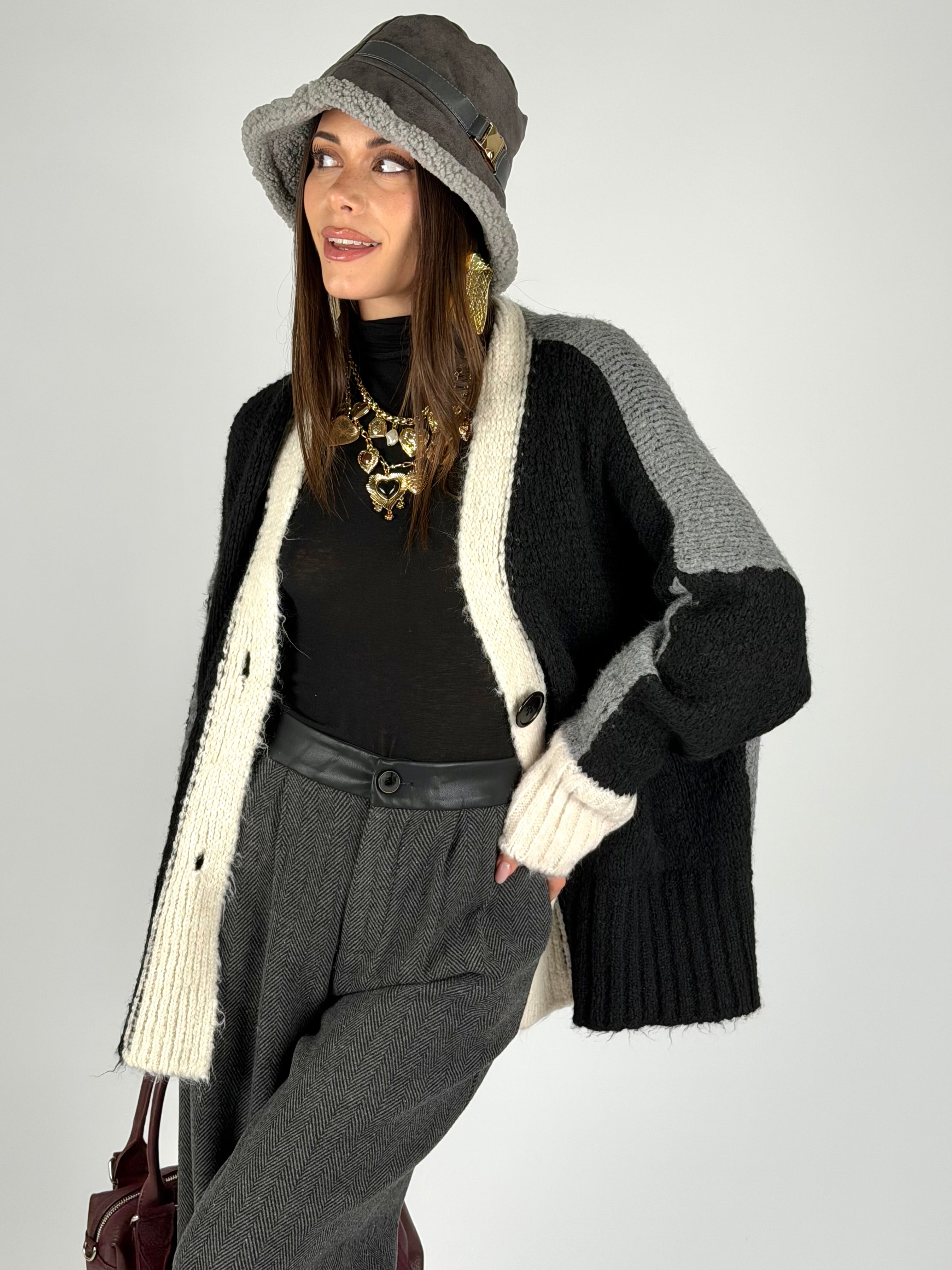 Cardigan due colori nero