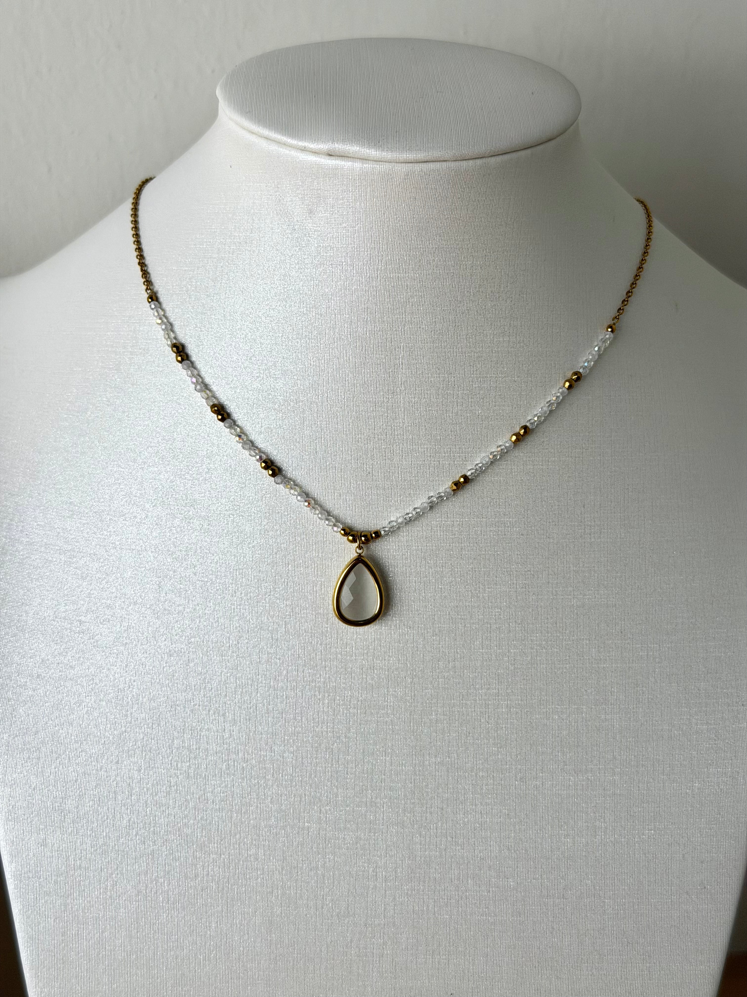 Collana goccia - collezione MADREPERLA