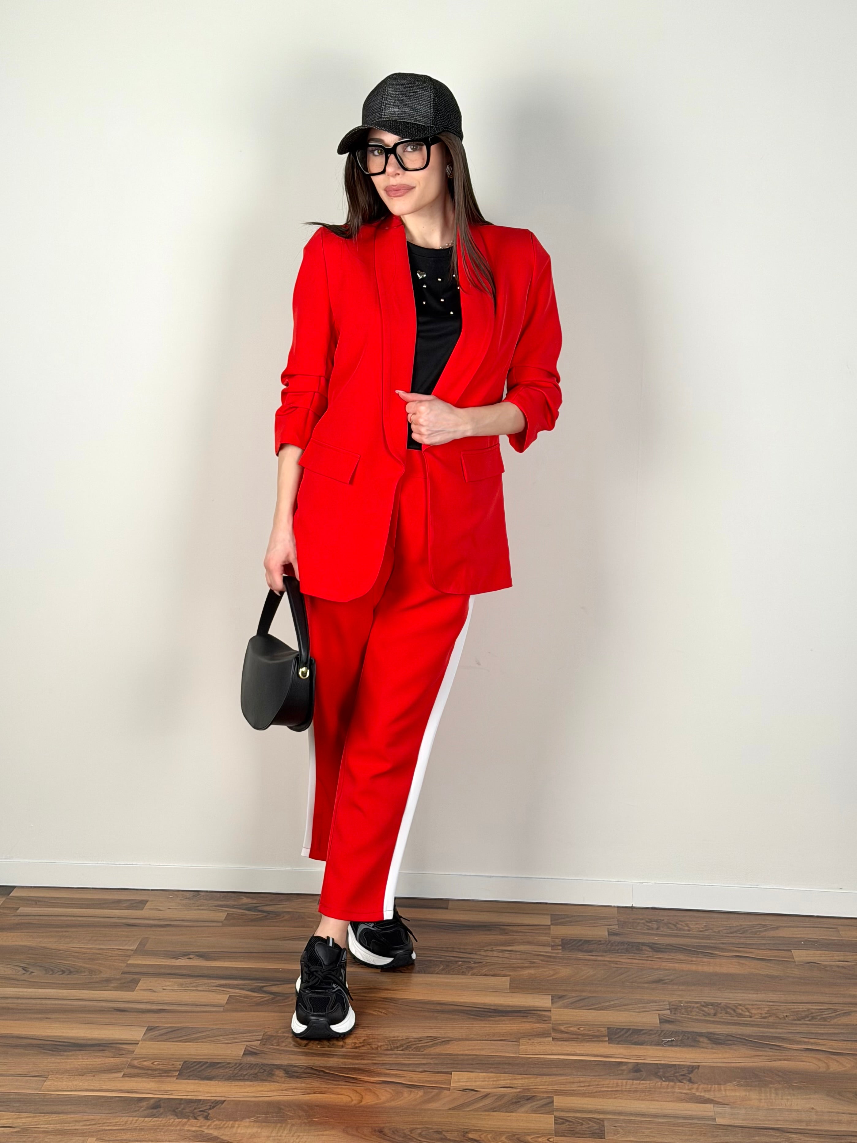 Completo YLE rosso