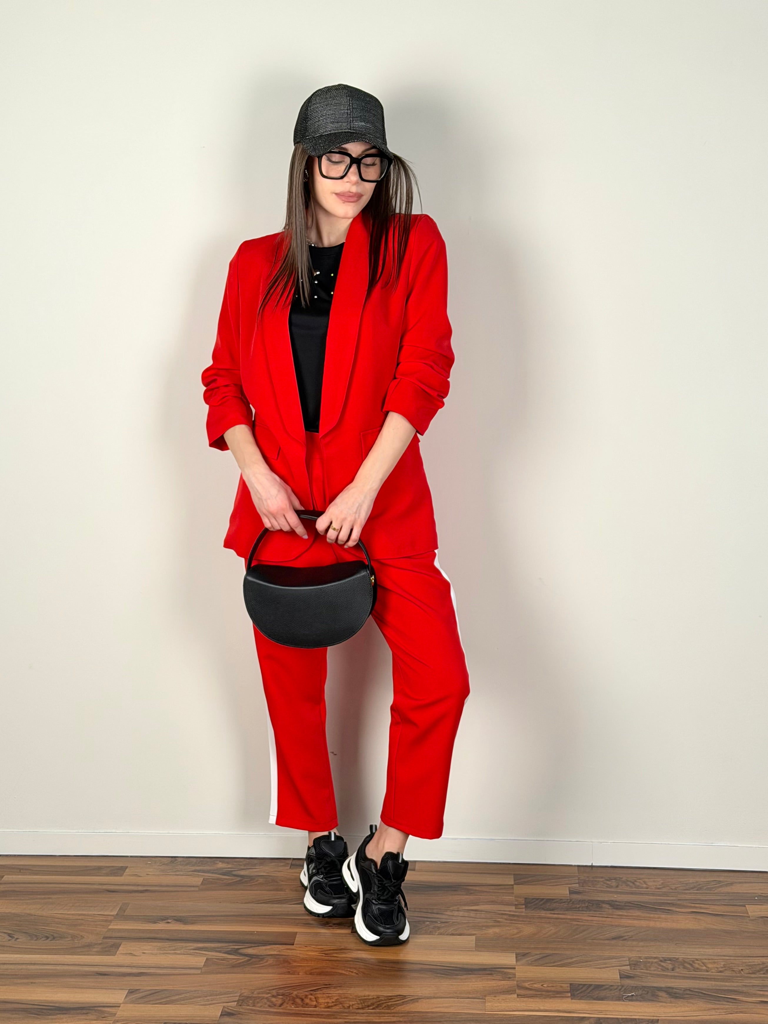 Completo YLE rosso
