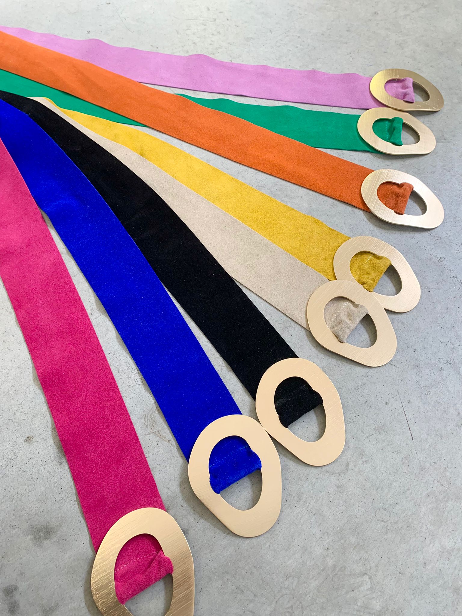 FUSCIACCA camoscio fibbia maxi