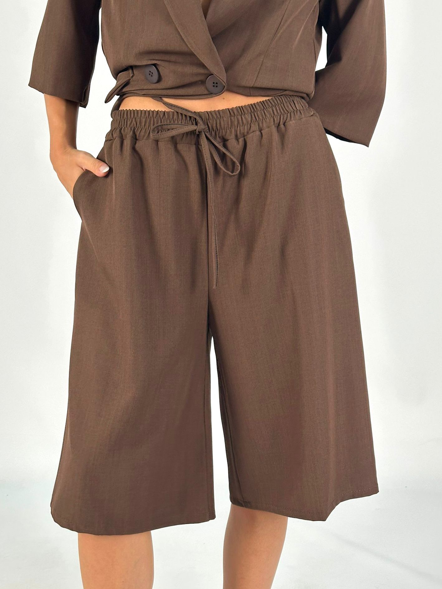 Completo giacca + bermuda moro