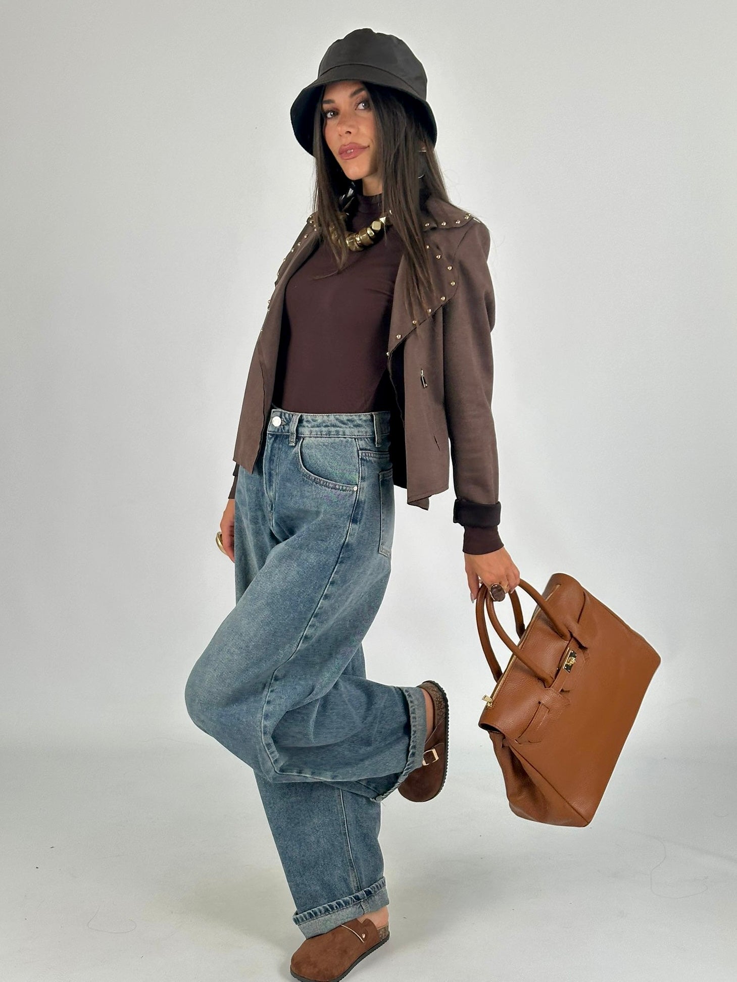 Chiodo scamosciato borchie marrone