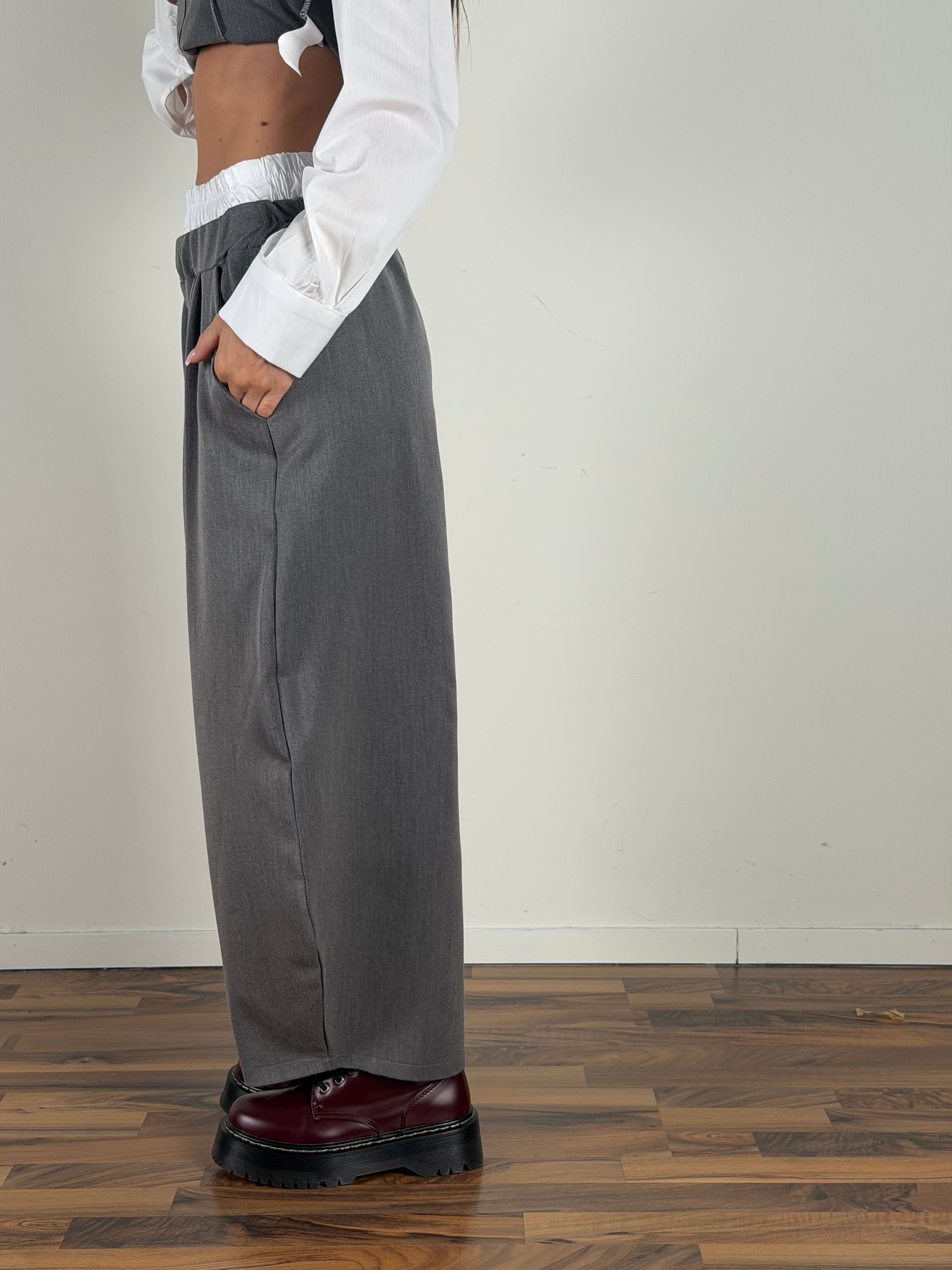 Pantalone completo kiss grigio