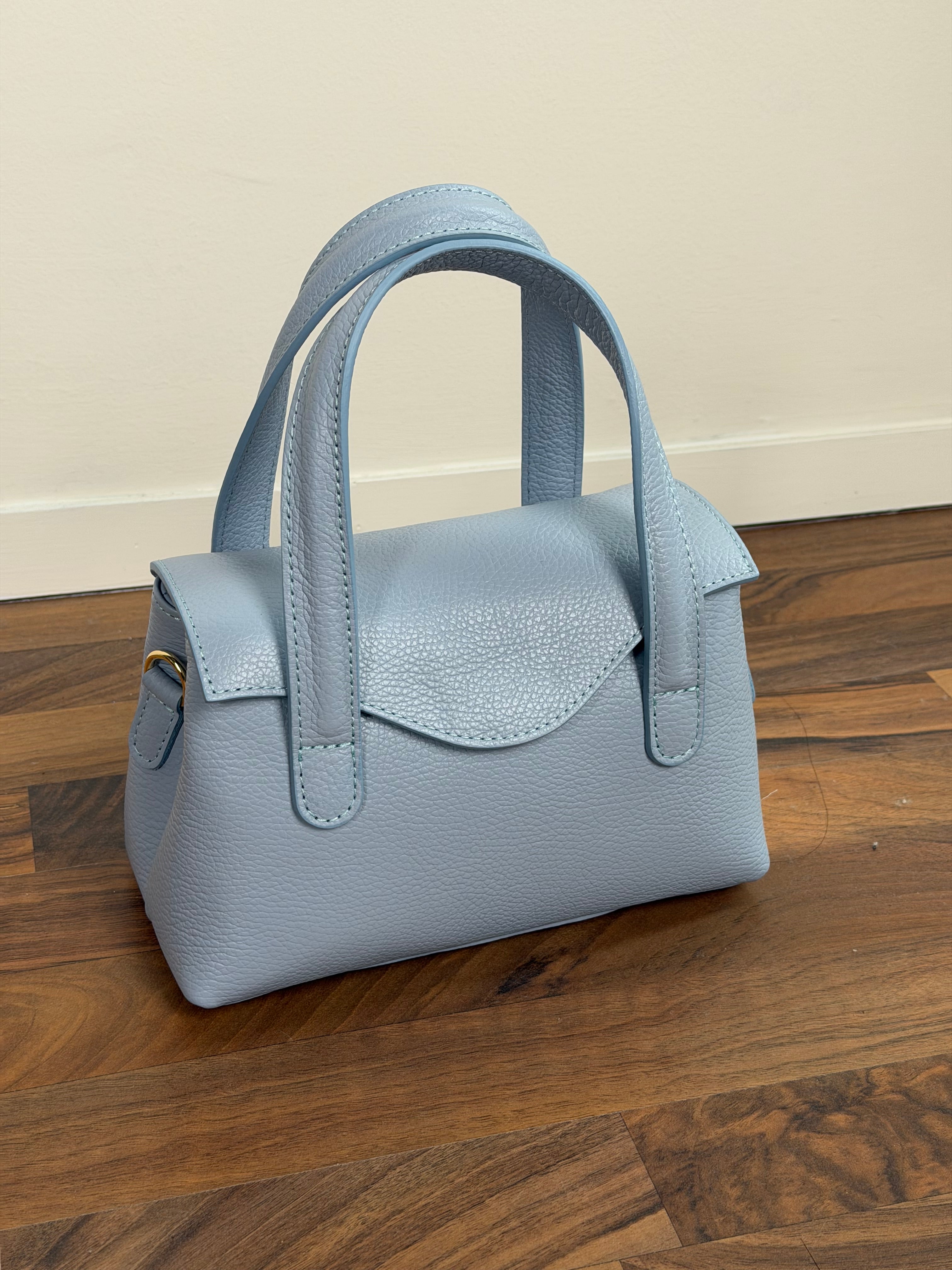 ALEXA BAG