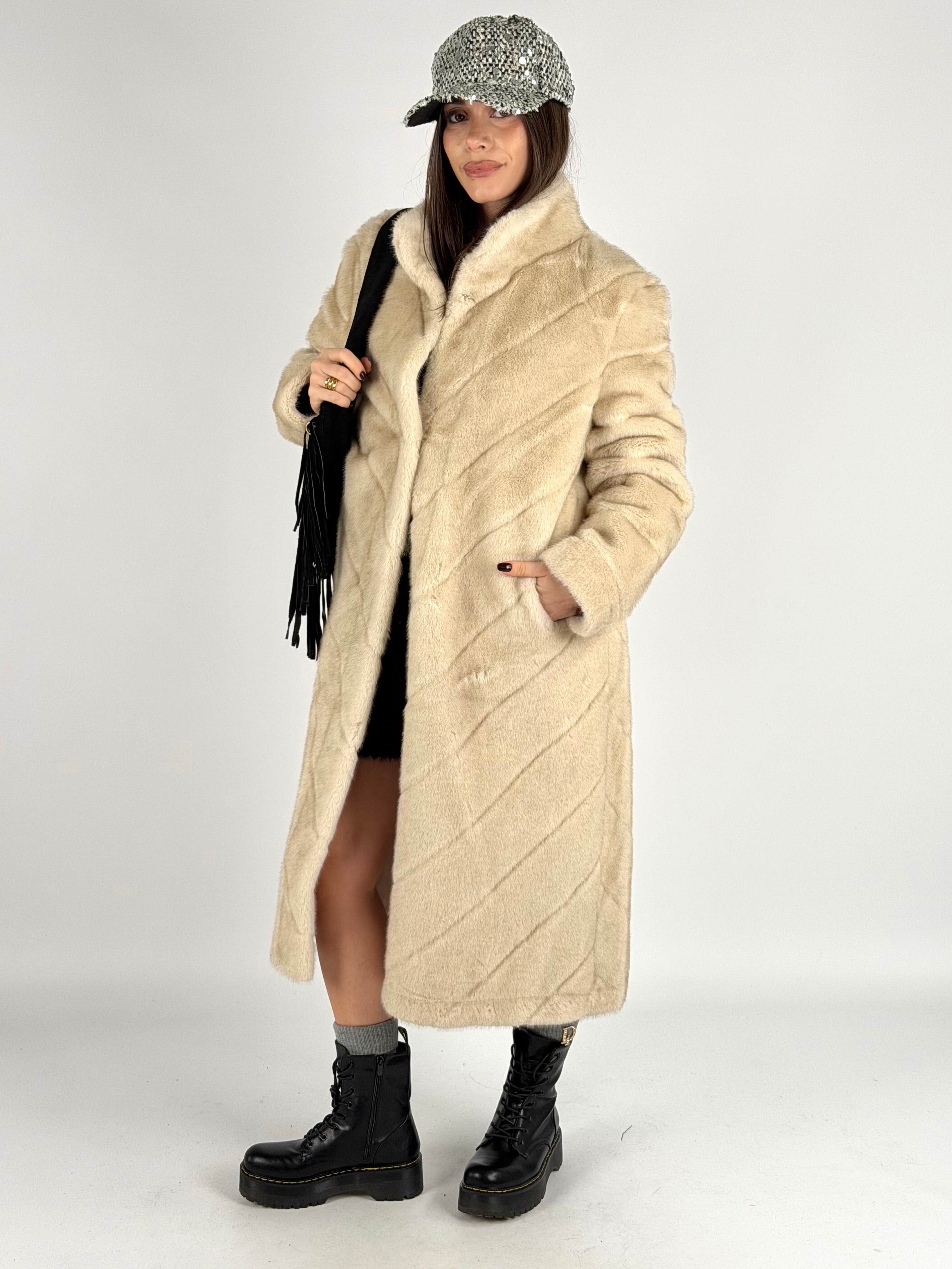 Pelliccia Asia beige