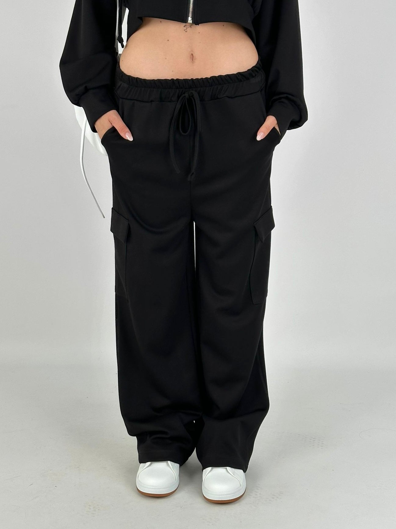 Tuta sportiva Saida nero