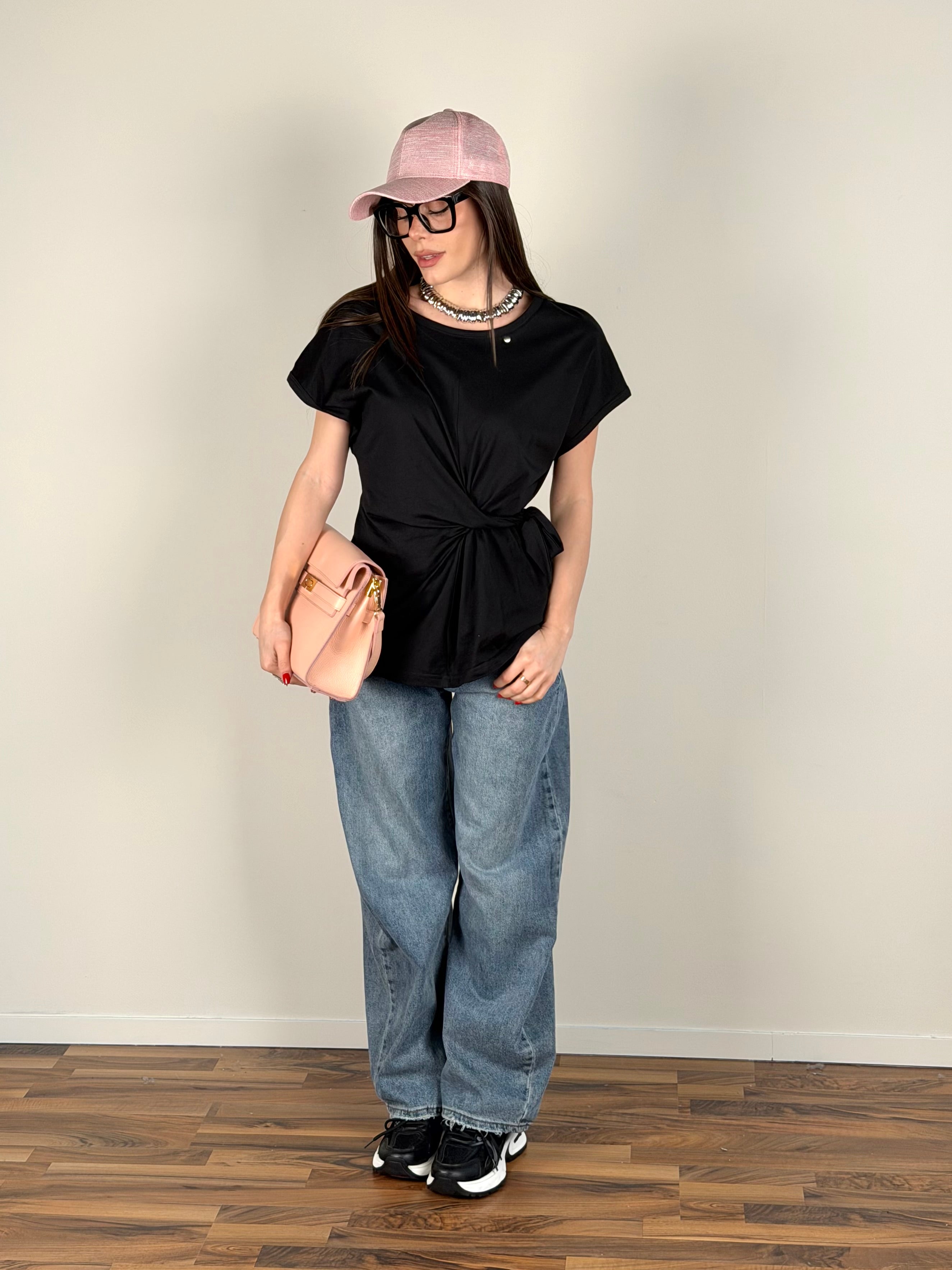 T-shirt nodino laterale nero