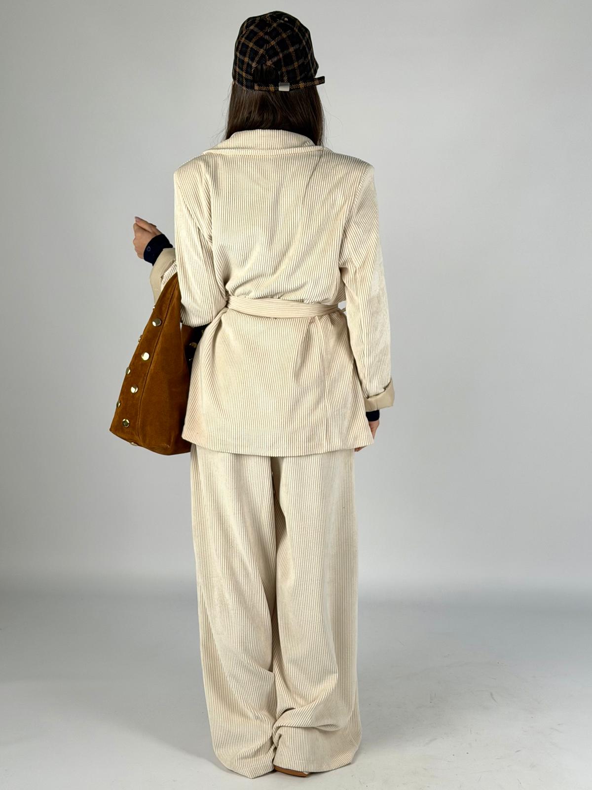 Completo Laura beige