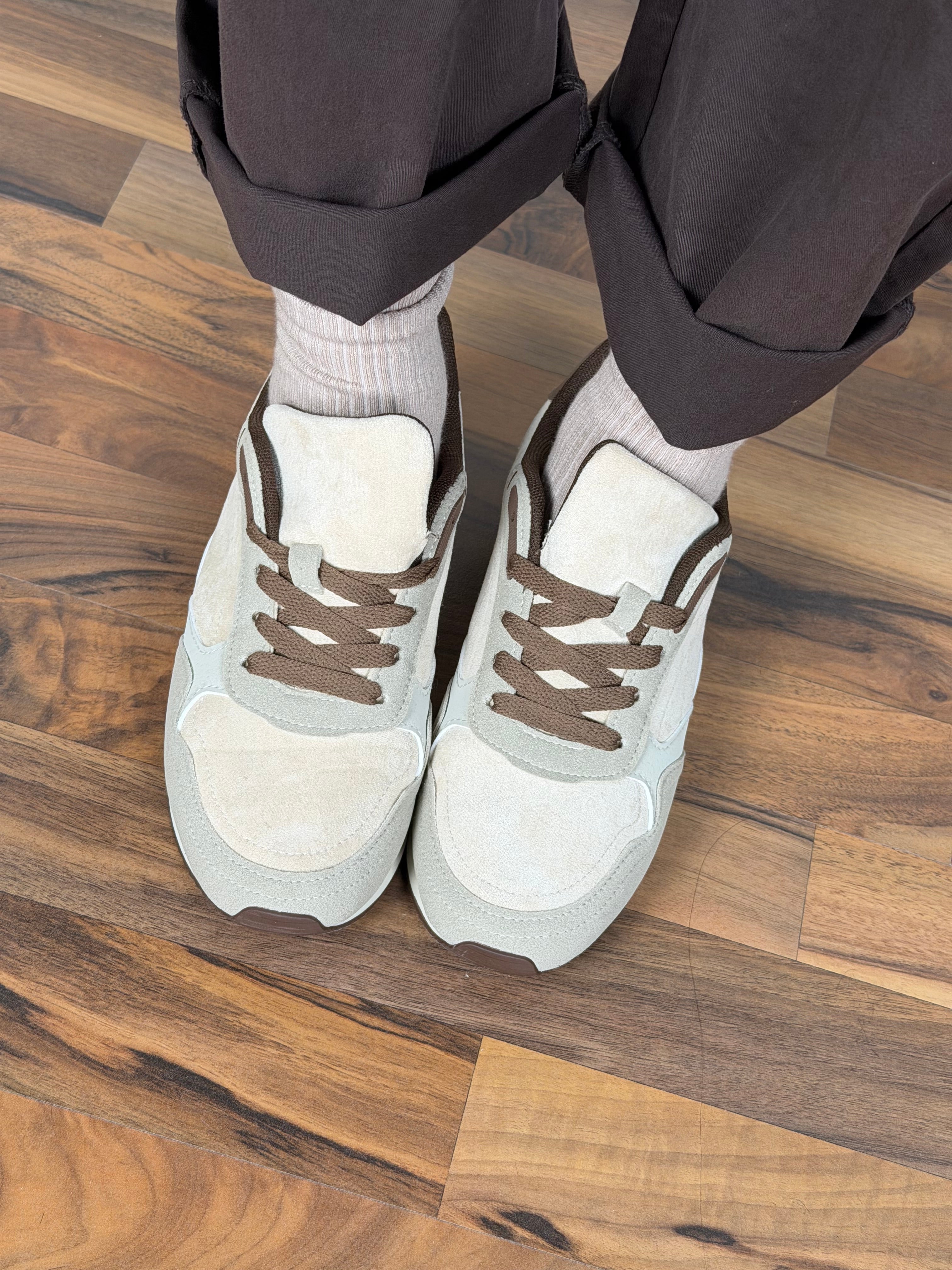 Sneakers Stay-Chic
