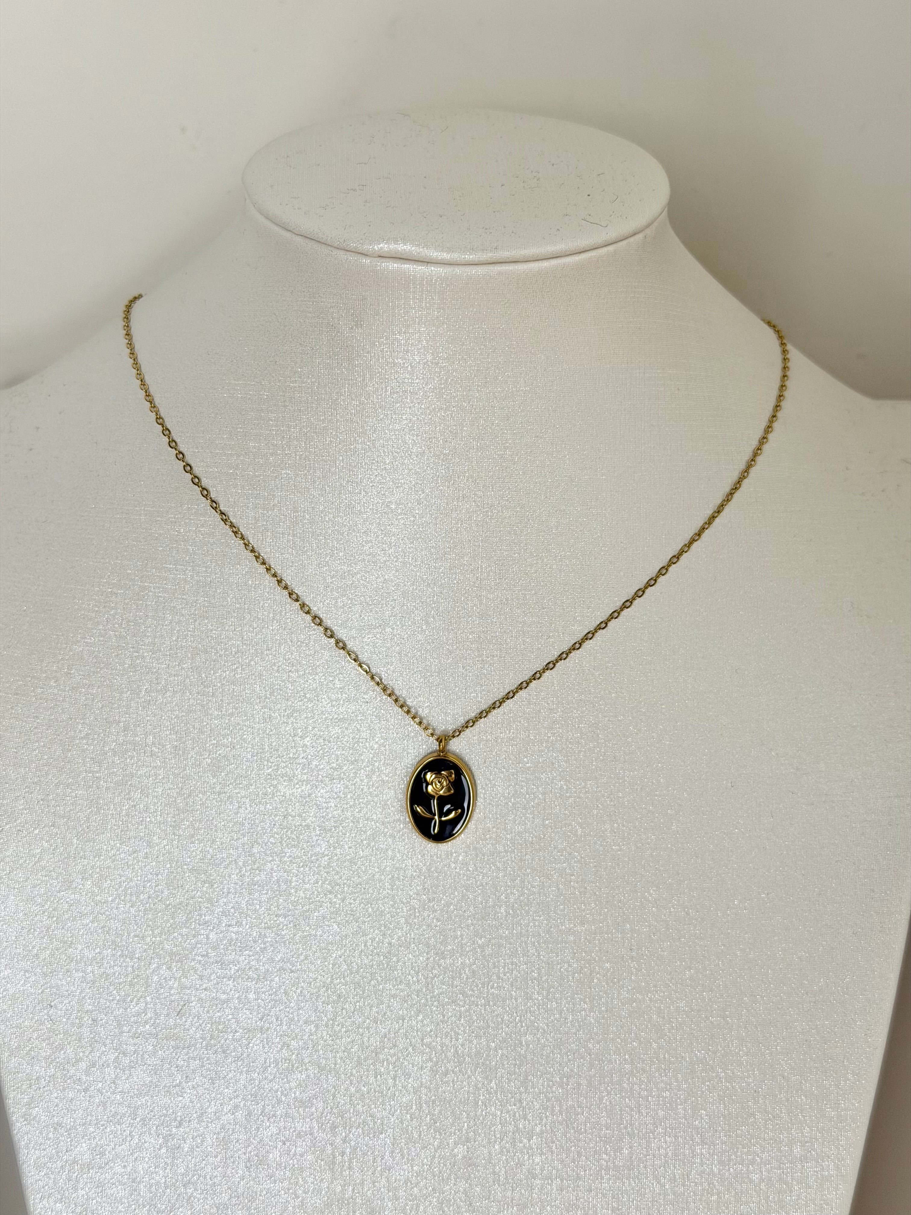 Collana fiore nero - collezione passion